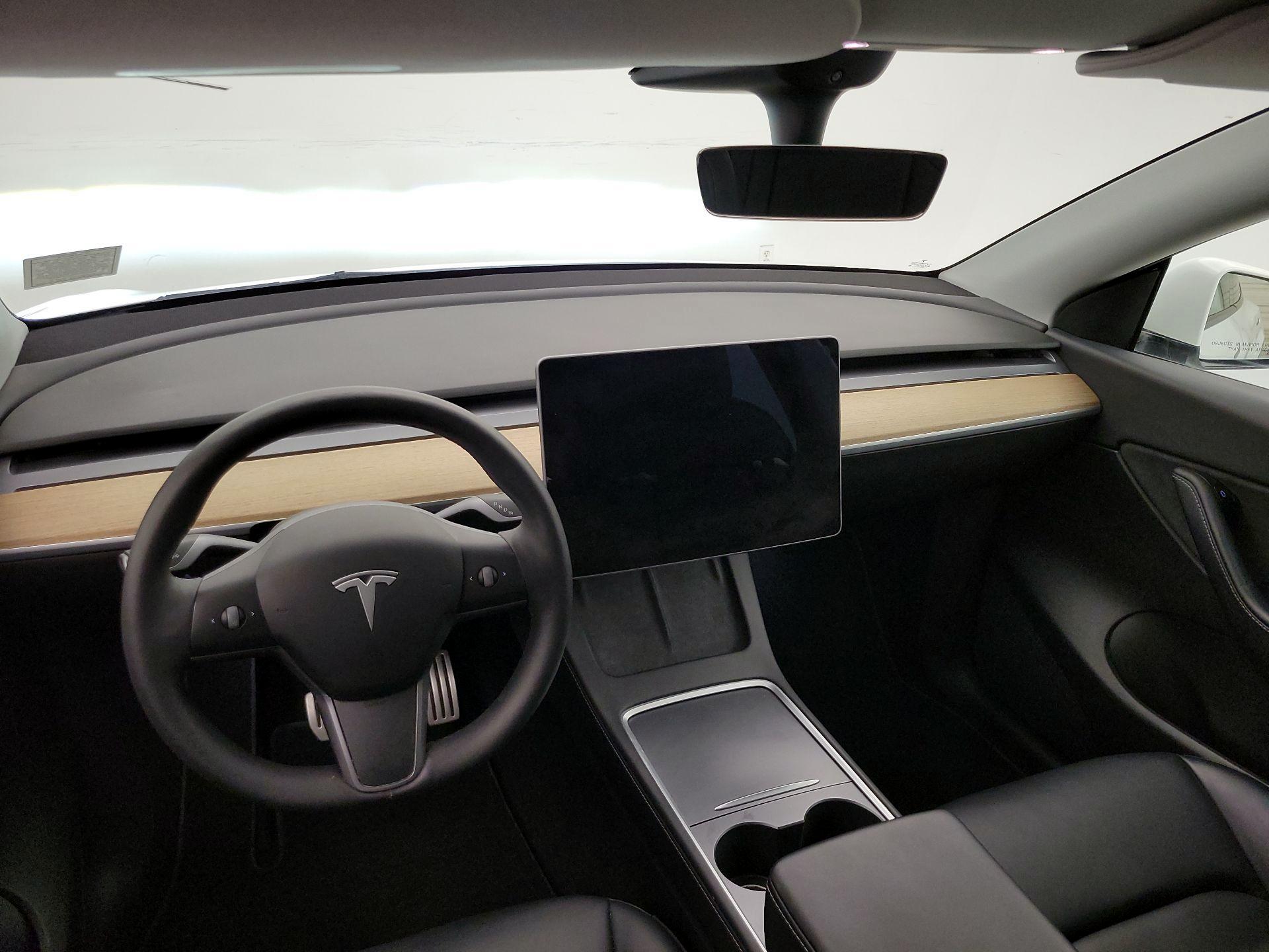 Thumbnail: 2022 Tesla Model Y - 9