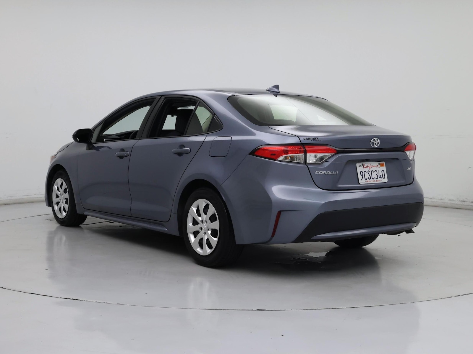 2022 Toyota Corolla LE - Photo 3