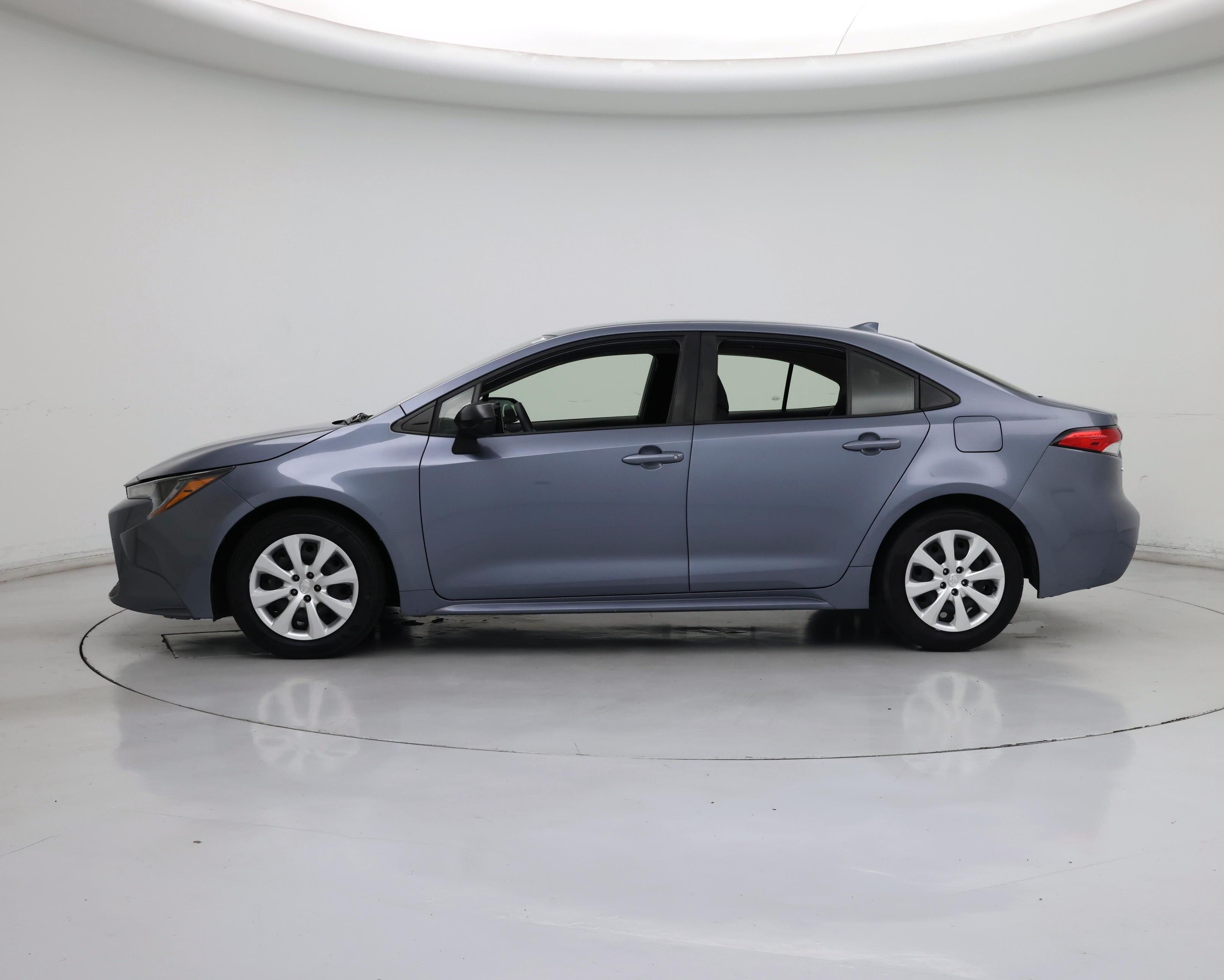 Thumbnail: 2022 Toyota Corolla - 3