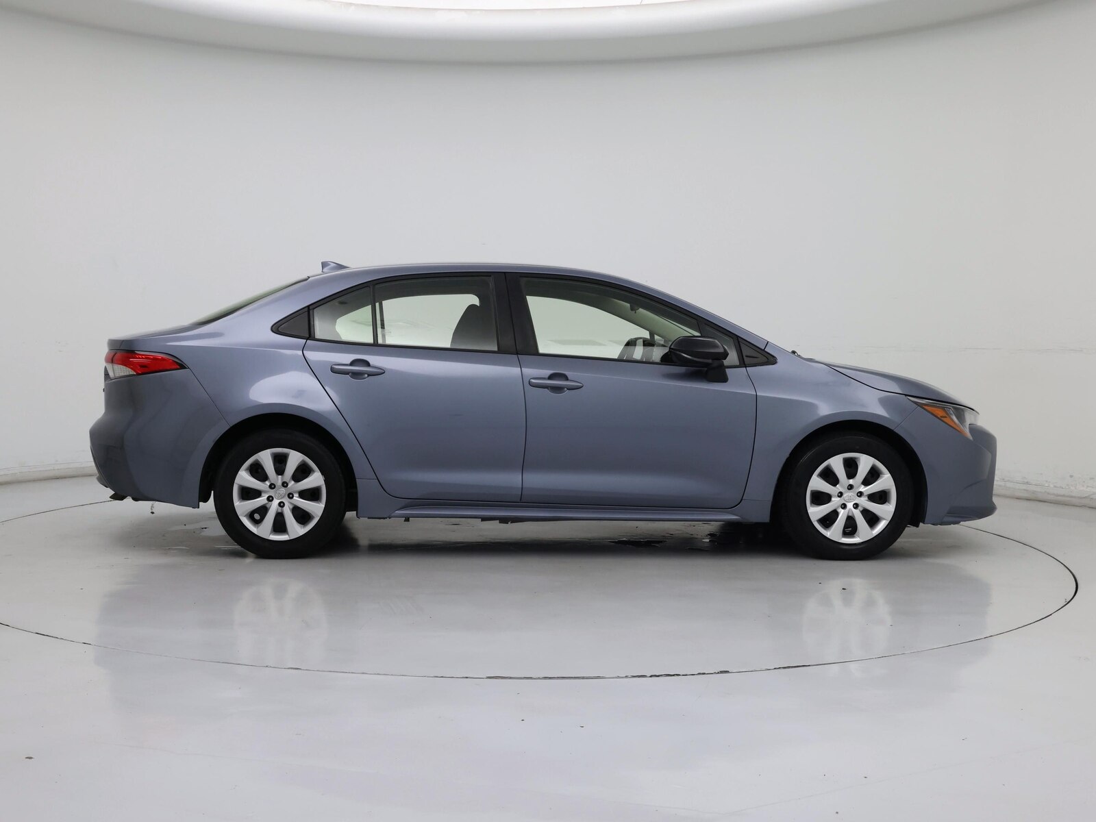 2022 Toyota Corolla LE - Photo 8