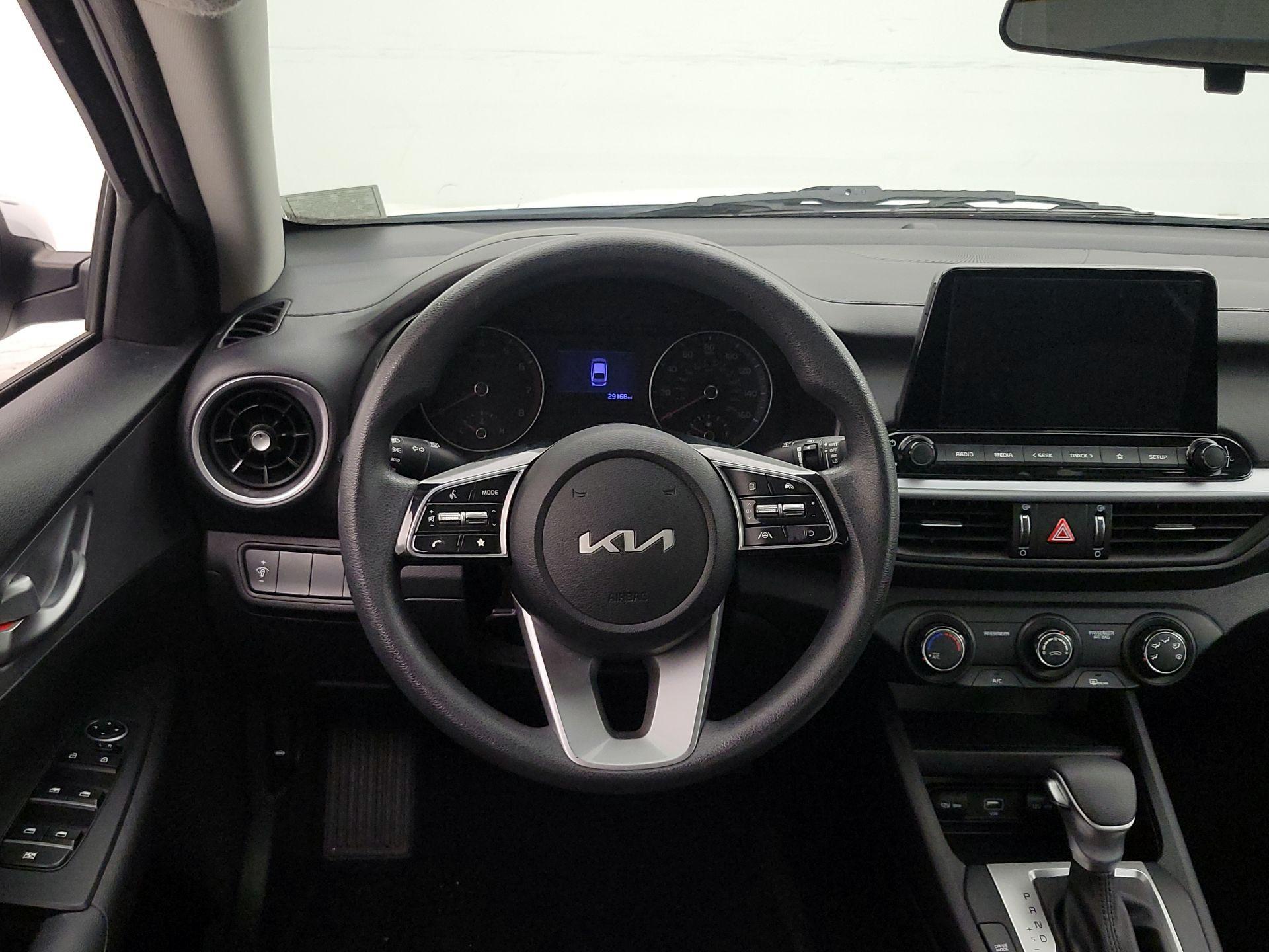 Thumbnail: 2023 Kia Forte - 10