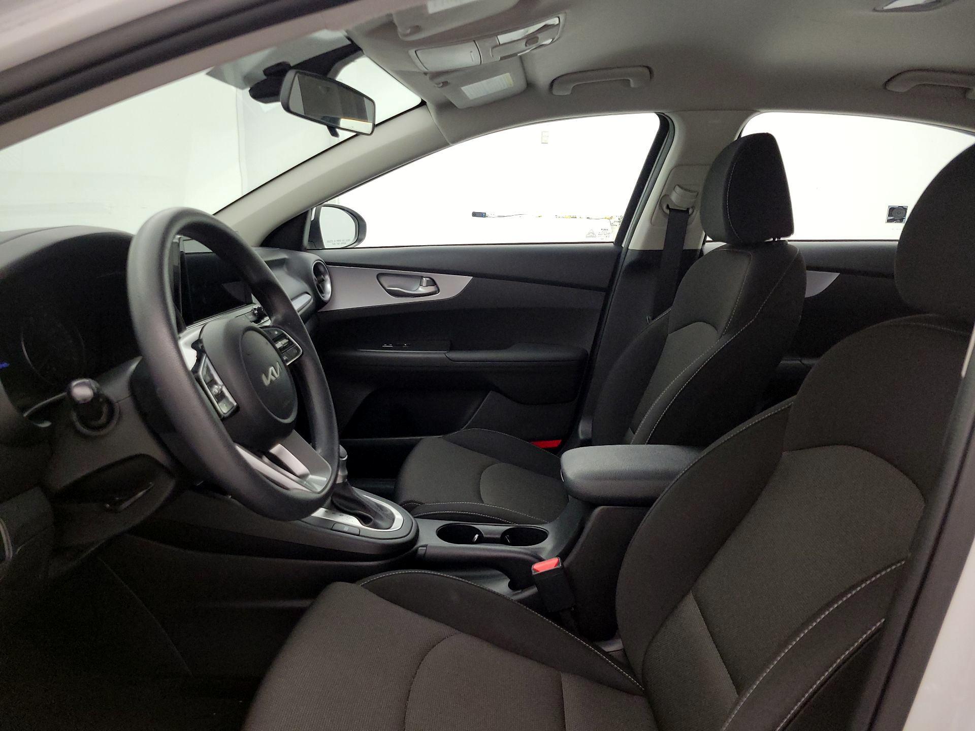 Thumbnail: 2023 Kia Forte - 11