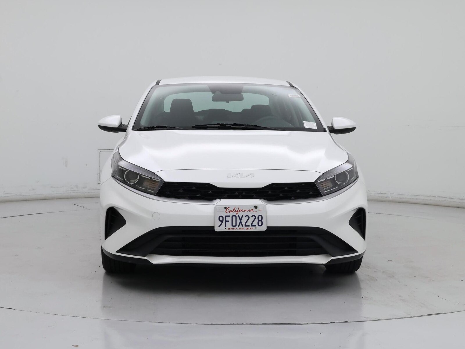 2023 Kia Forte LXS - Photo 6