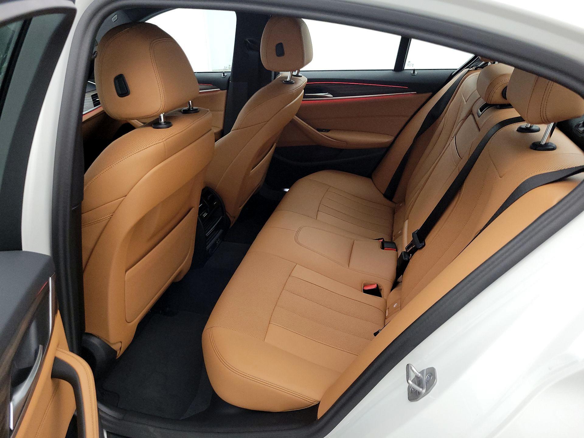 Thumbnail: 2023 BMW 5 Series - 19