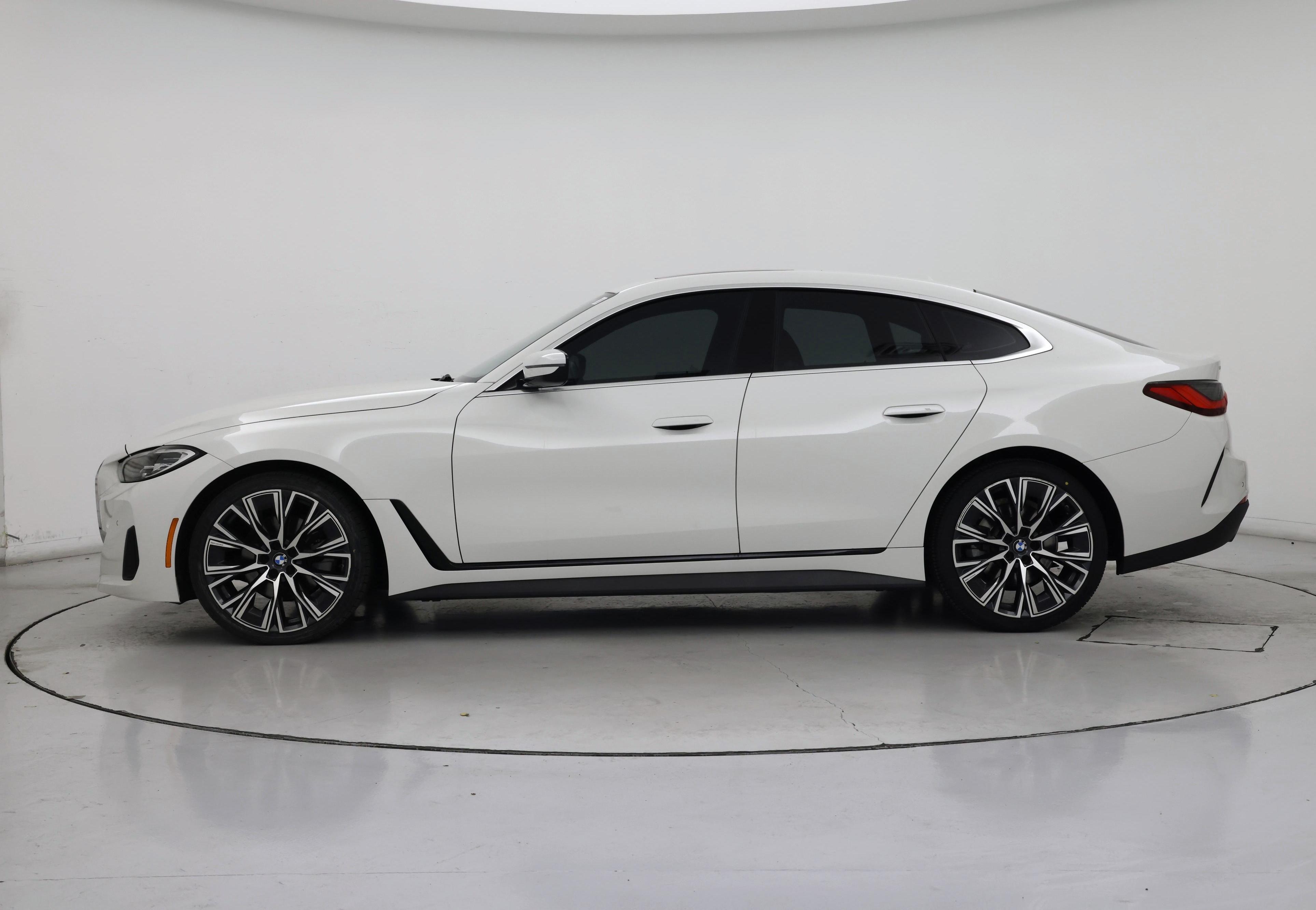 Thumbnail: 2024 BMW 4 Series - 3