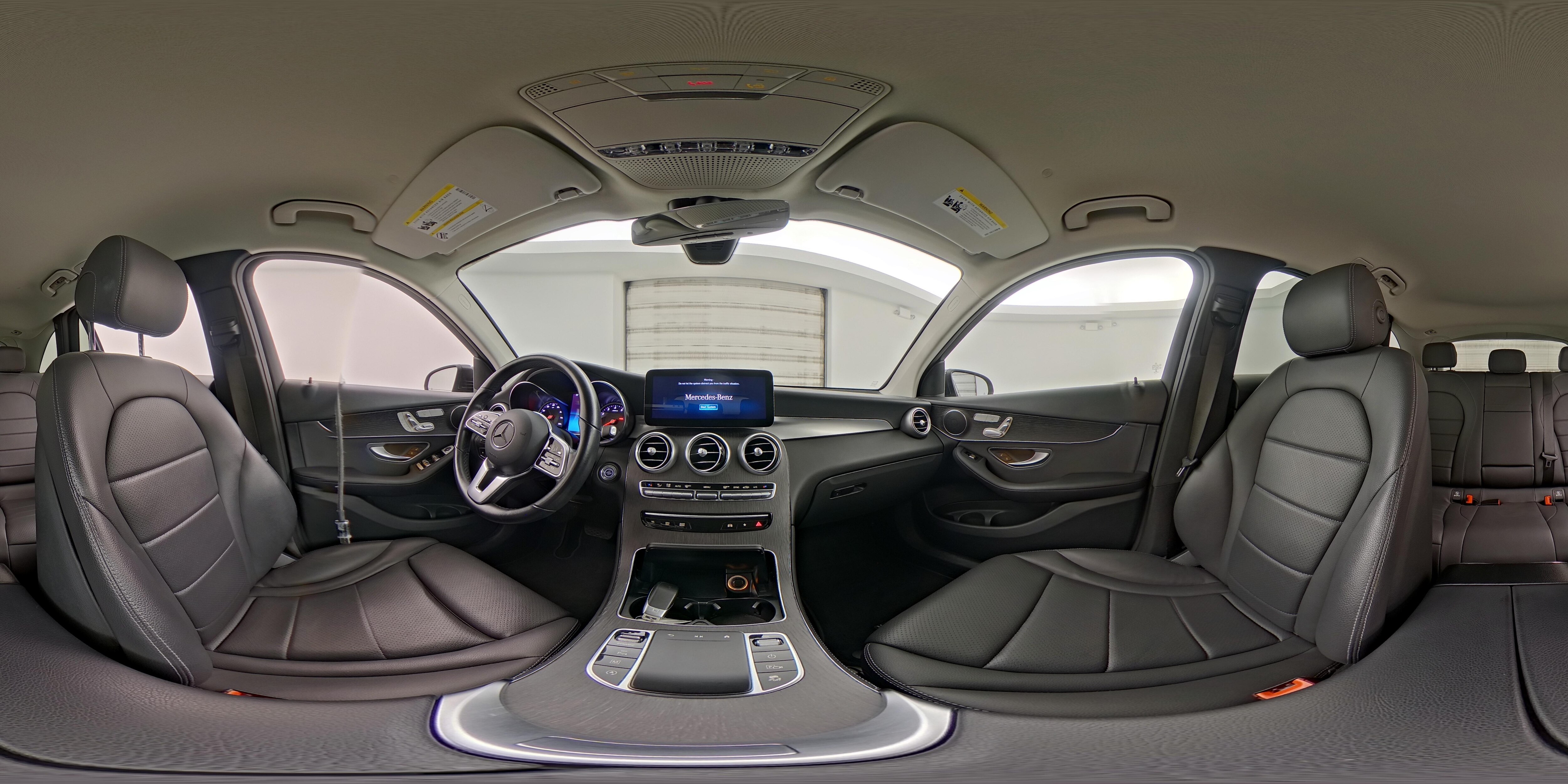 2021 Mercedes-Benz GLC GLC300 - Photo 24