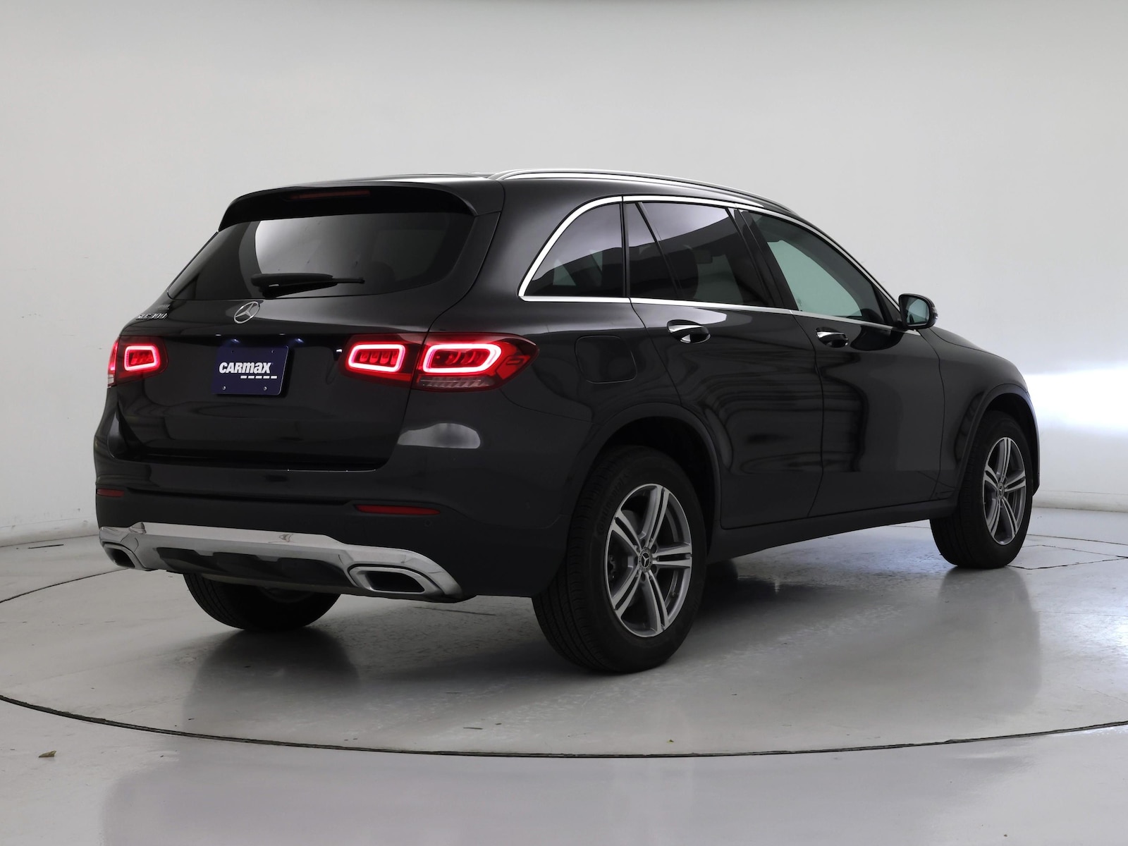 2021 Mercedes-Benz GLC GLC300 - Photo 9