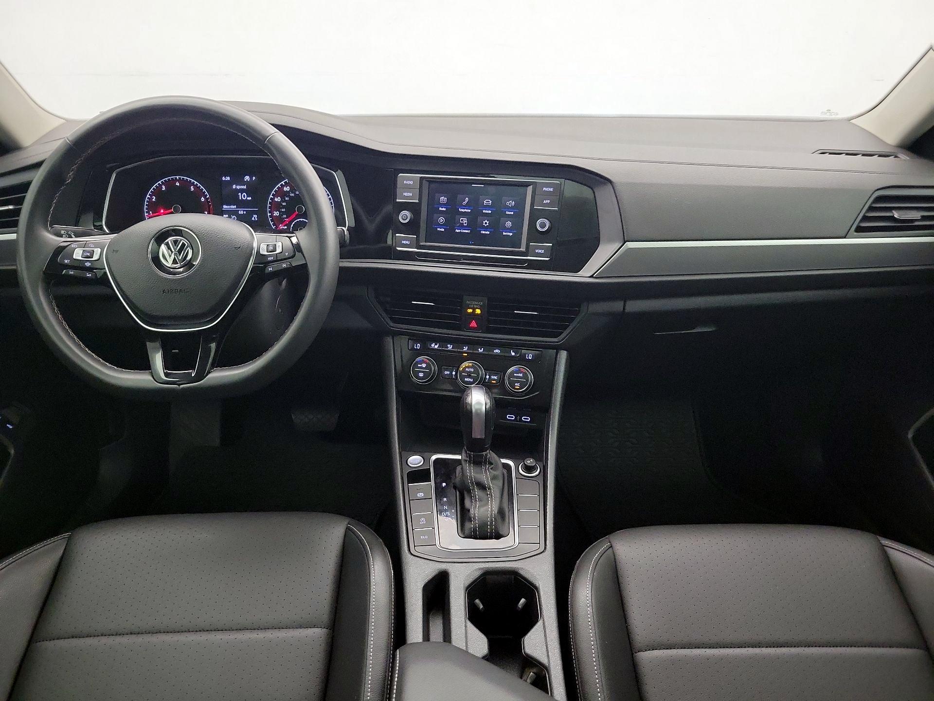 Thumbnail: 2021 Volkswagen Jetta - 9