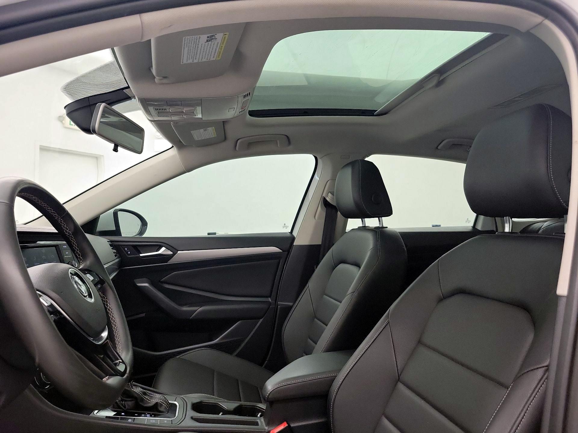 Thumbnail: 2021 Volkswagen Jetta - 19