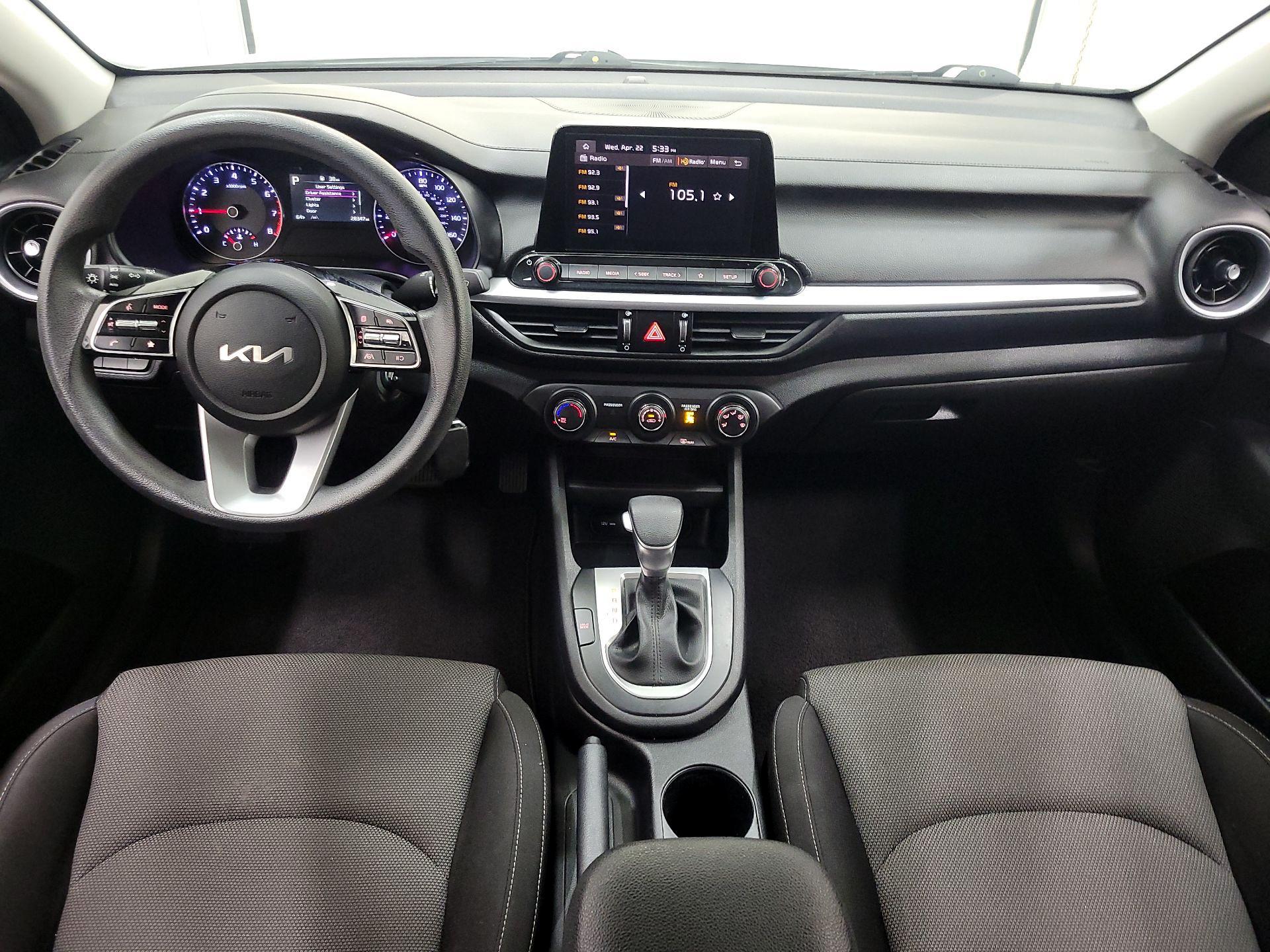 Thumbnail: 2023 Kia Forte - 9