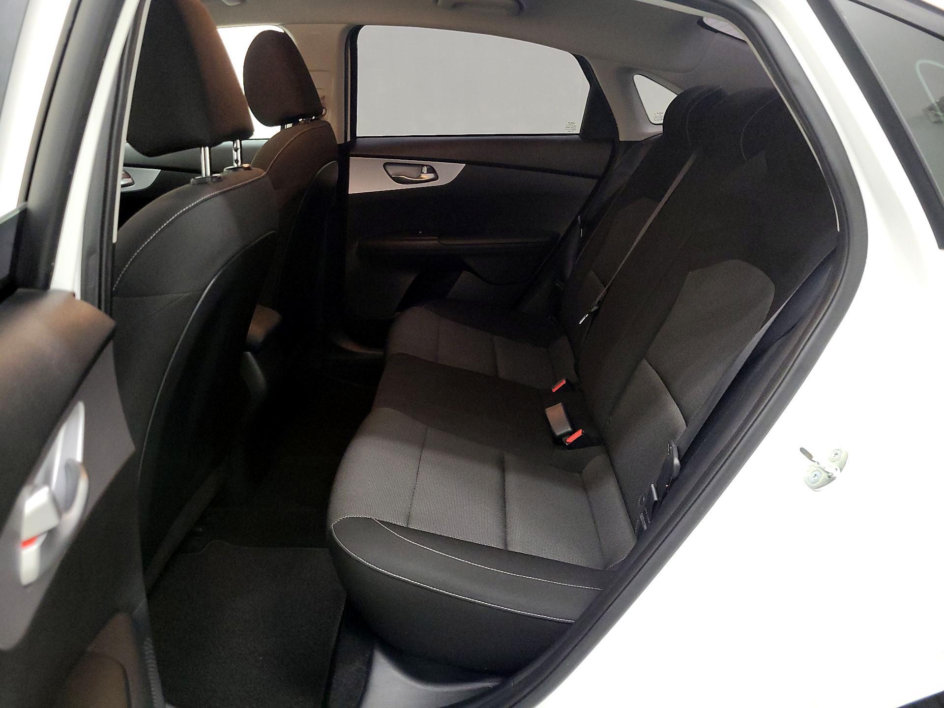 Thumbnail: 2023 Kia Forte - 19