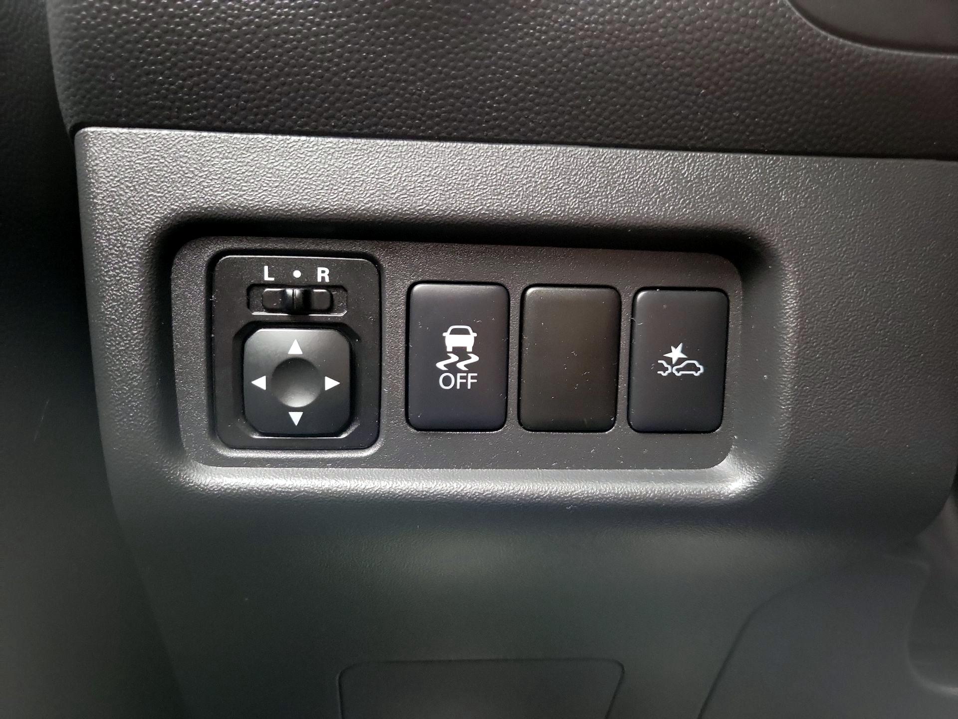 Thumbnail: 2024 Mitsubishi Mirage - 13