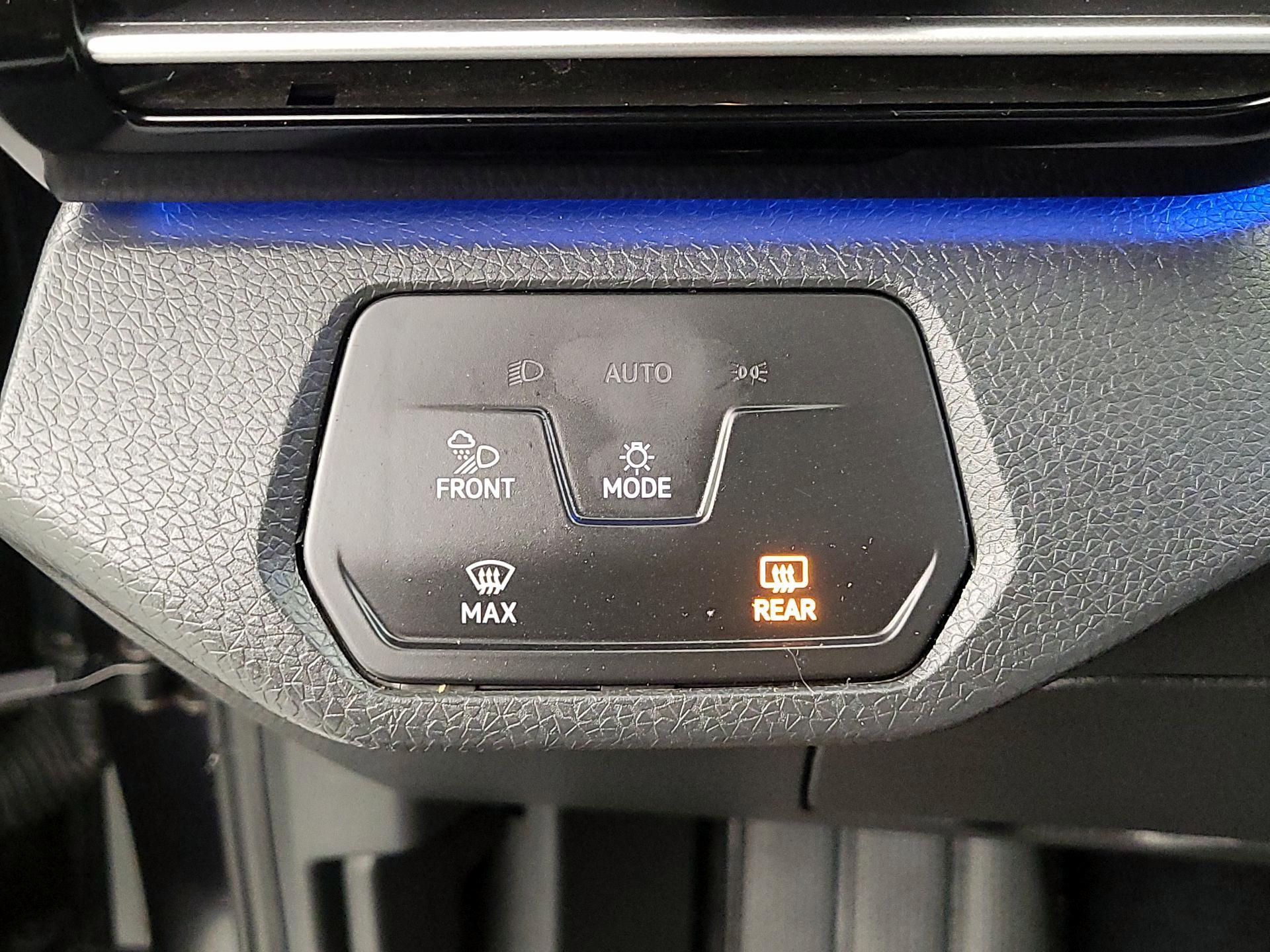 Thumbnail: 2023 Volkswagen ID.4 - 11