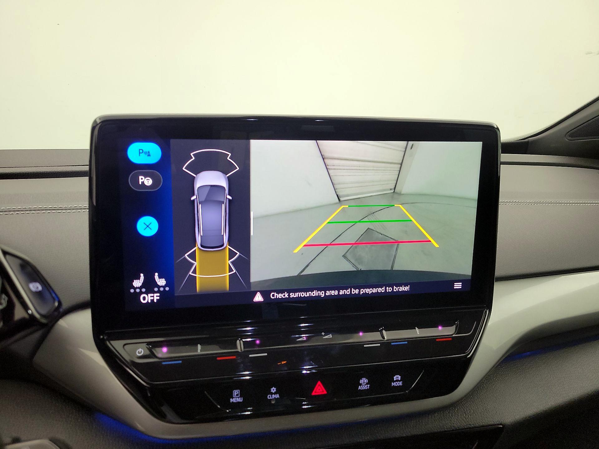 Thumbnail: 2023 Volkswagen ID.4 - 13