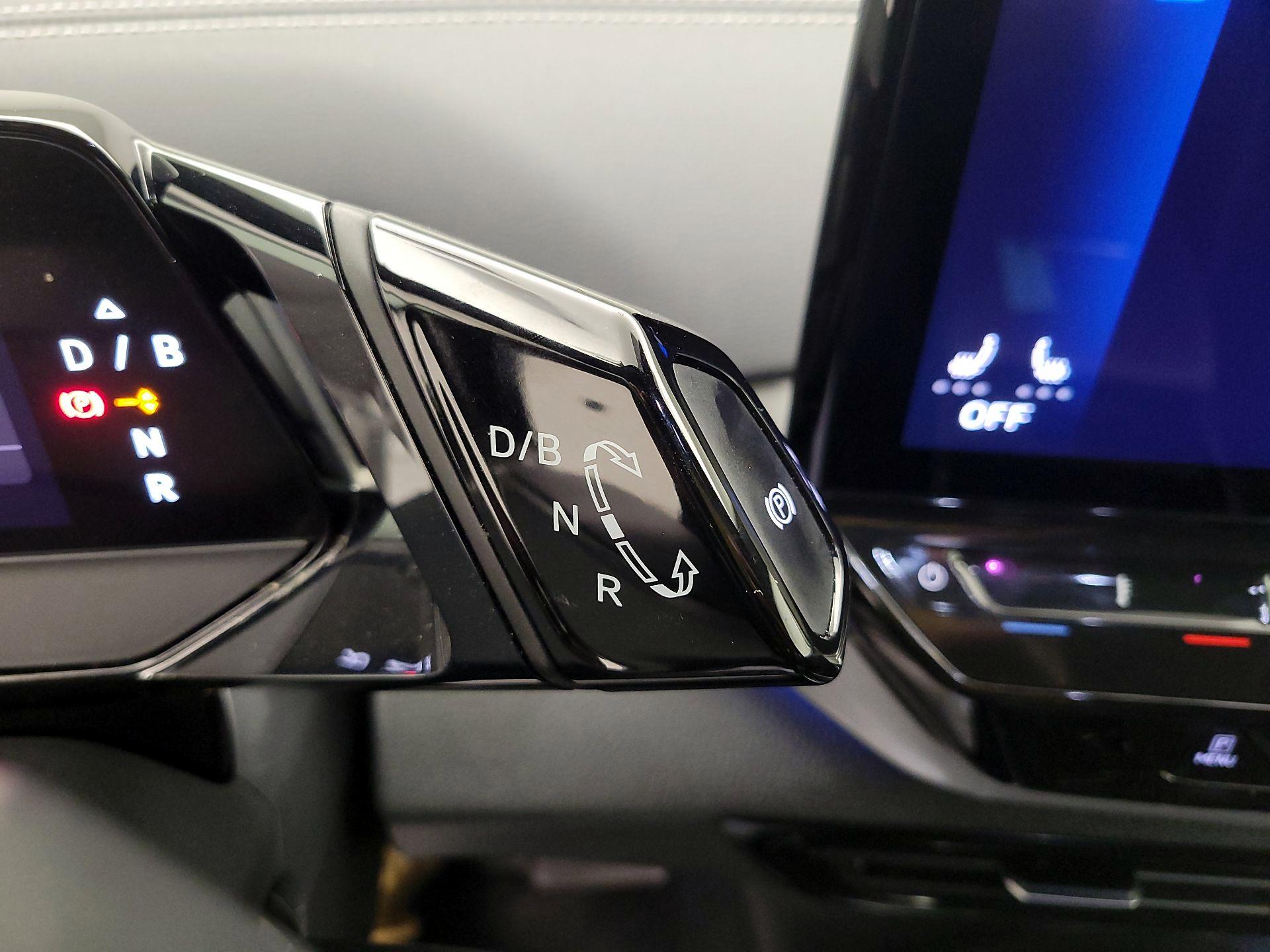 Thumbnail: 2023 Volkswagen ID.4 - 16