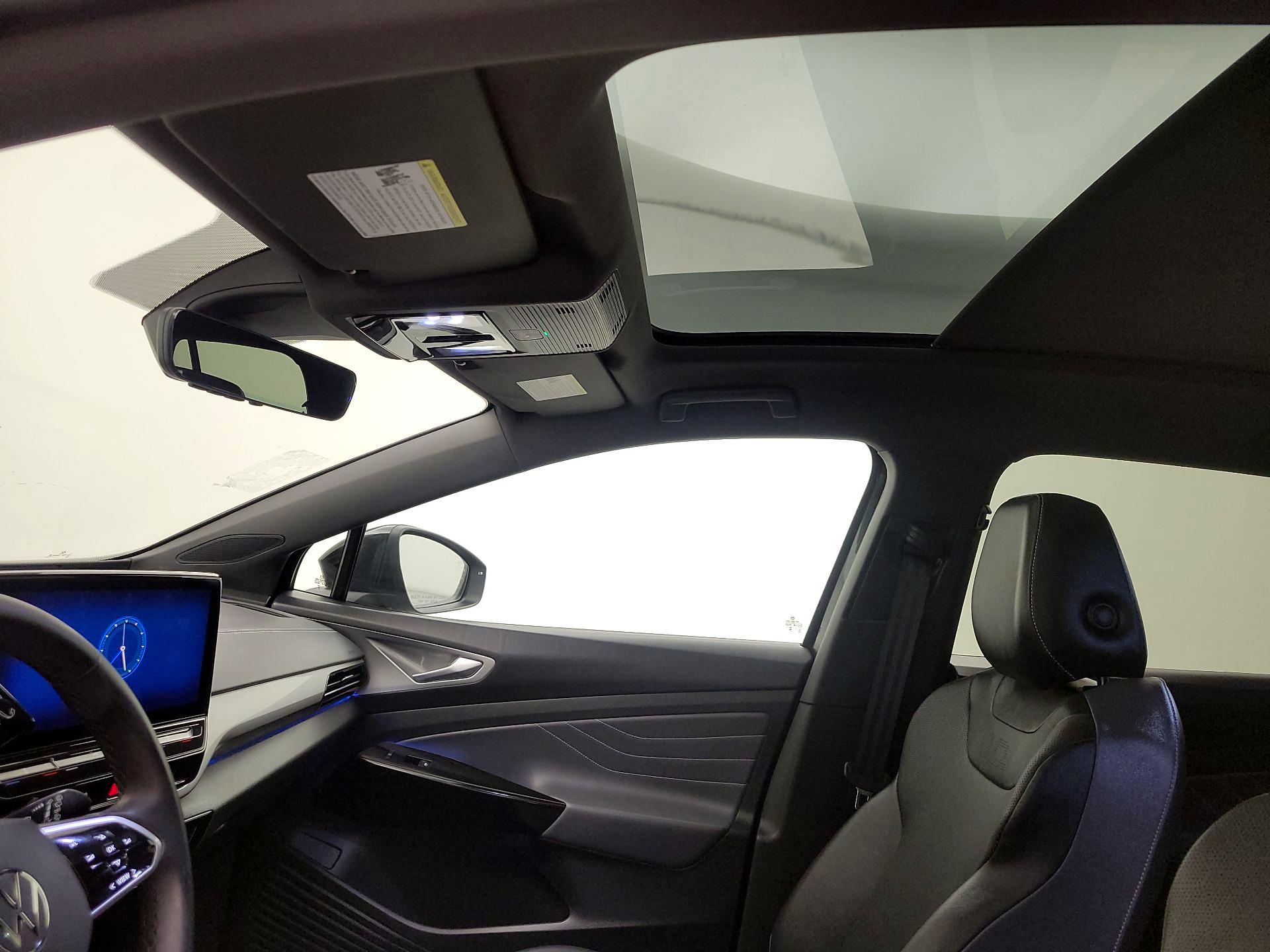 Thumbnail: 2023 Volkswagen ID.4 - 18