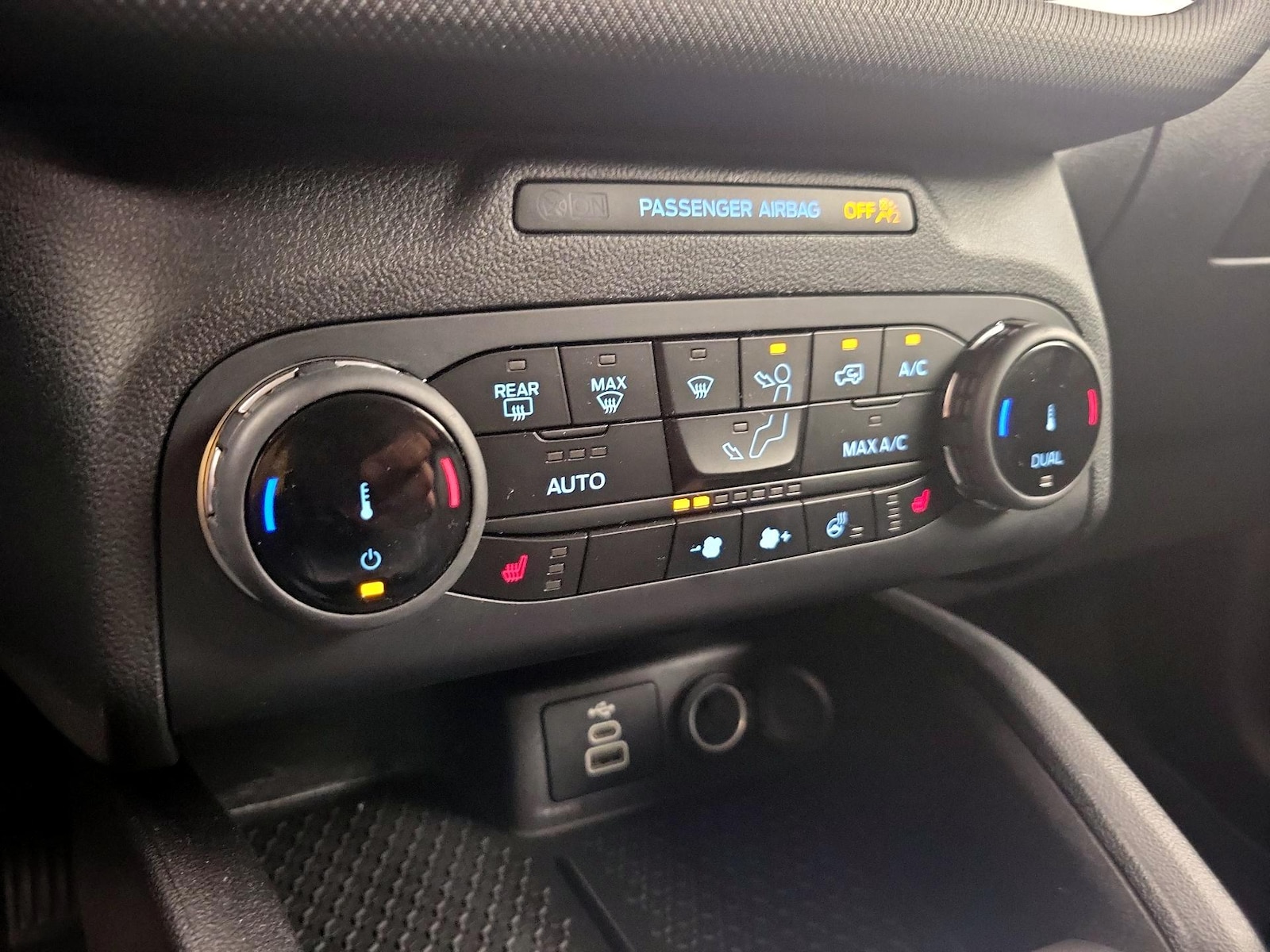 2023 Ford Bronco Sport Outer Banks - Photo 17