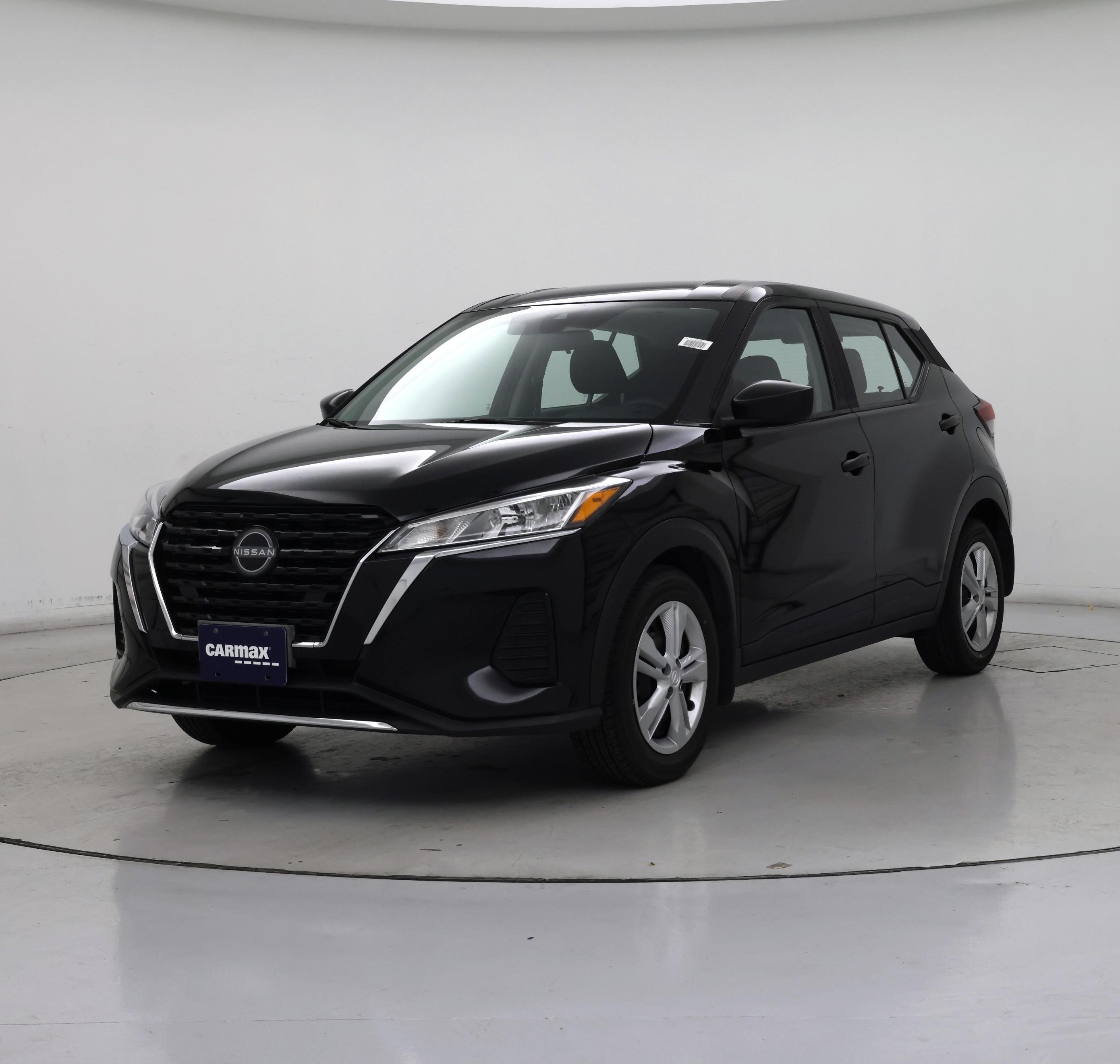 Thumbnail: 2022 Nissan Kicks - 4