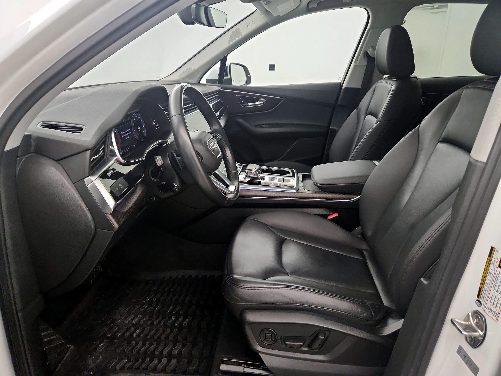 Thumbnail: 2022 Audi Q7 - 11