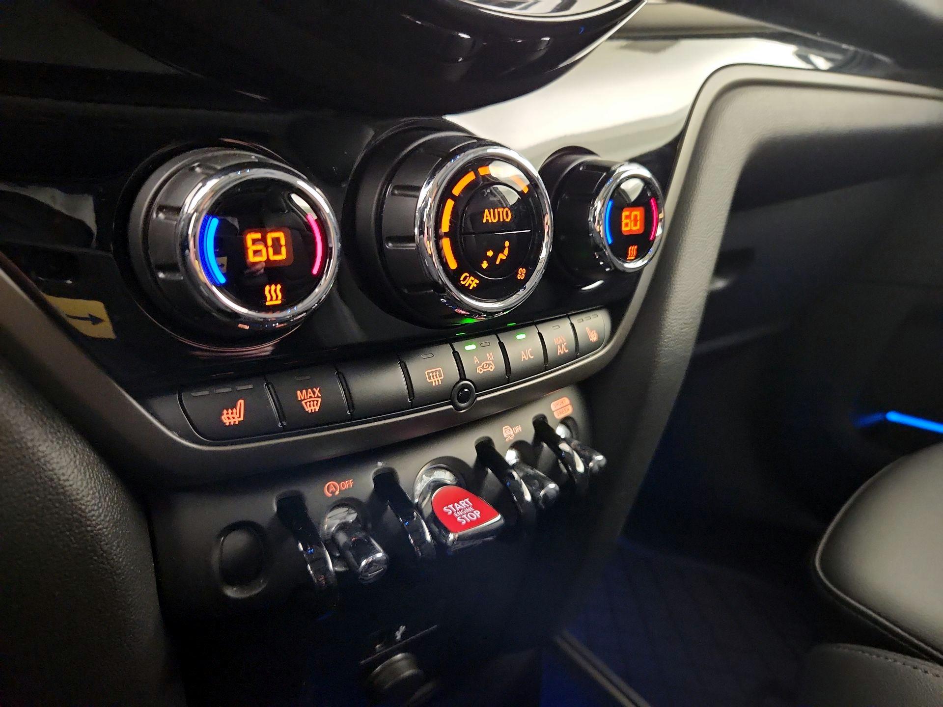 Thumbnail: 2023 MINI Cooper Countryman - 17