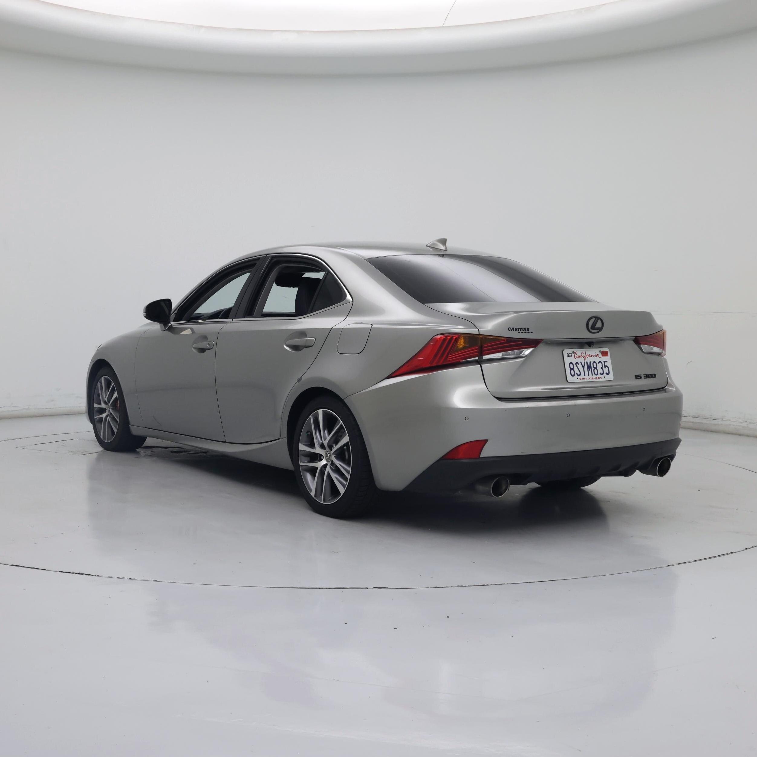 Thumbnail: 2020 Lexus IS - 2