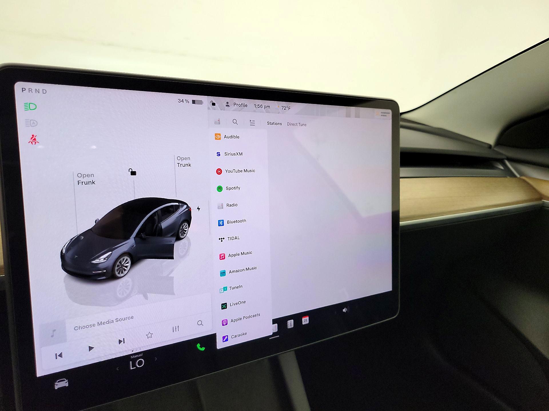 Thumbnail: 2022 Tesla Model 3 - 15