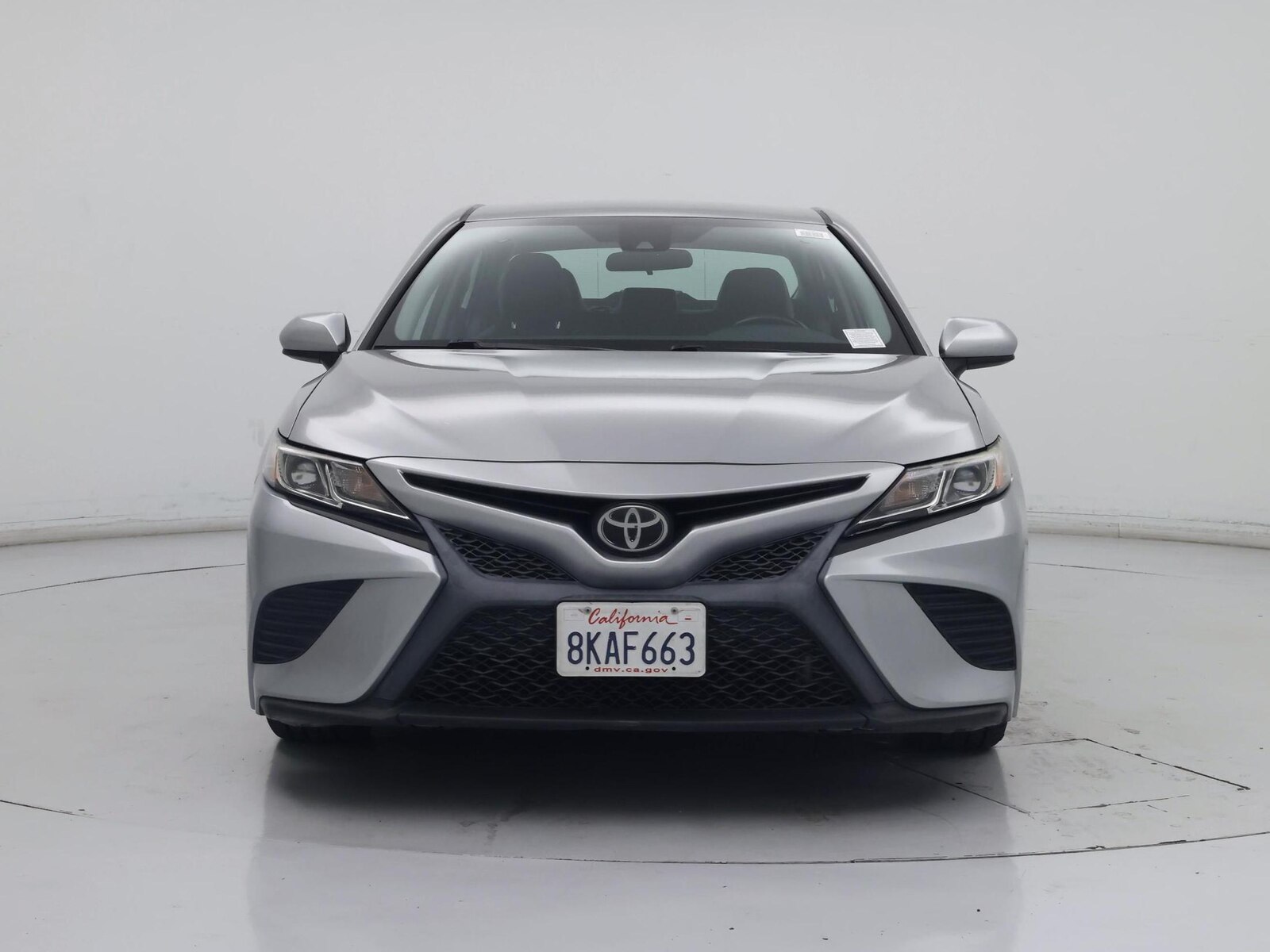 2019 Toyota Camry SE - Photo 6