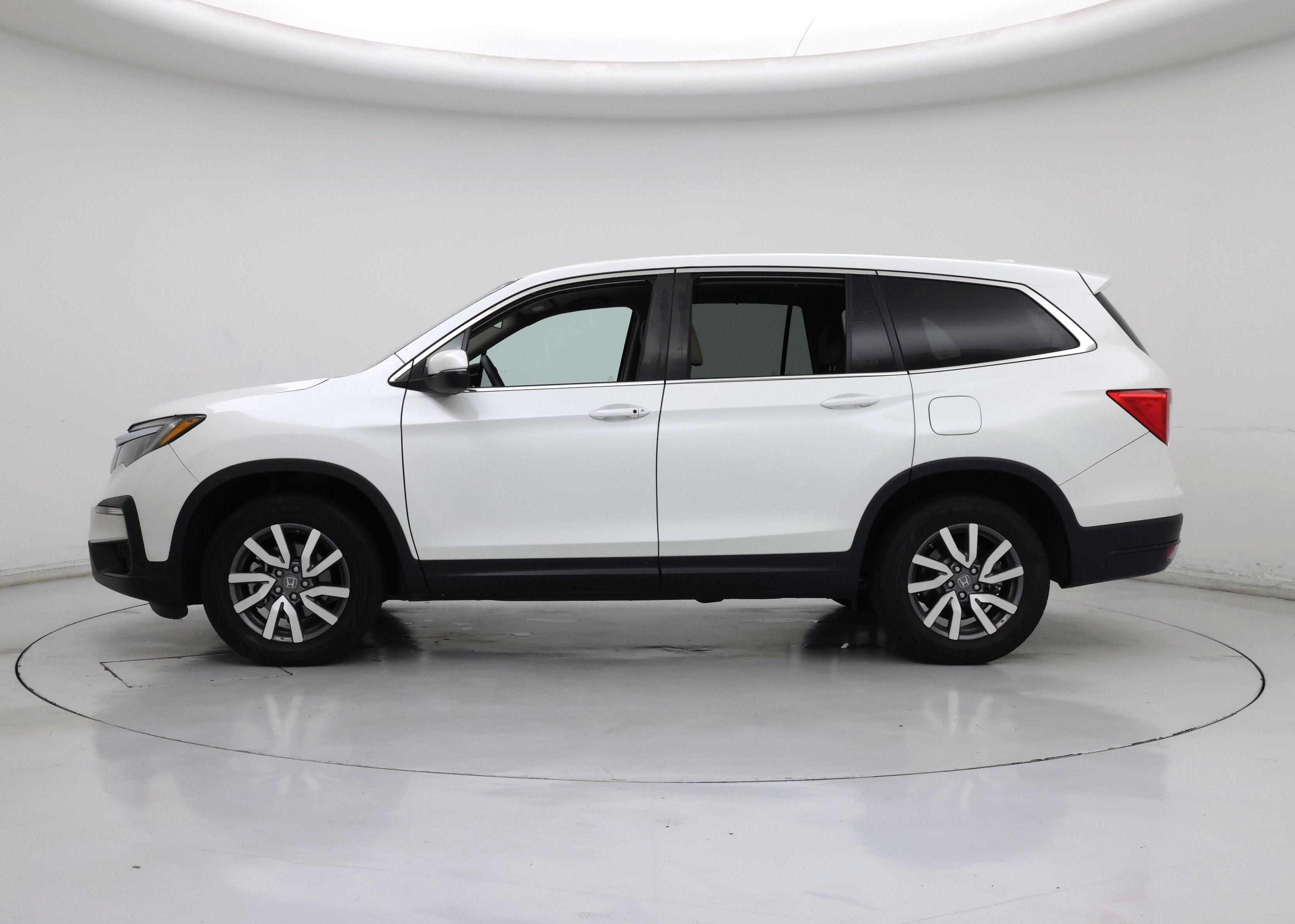 Thumbnail: 2021 Honda Pilot - 3