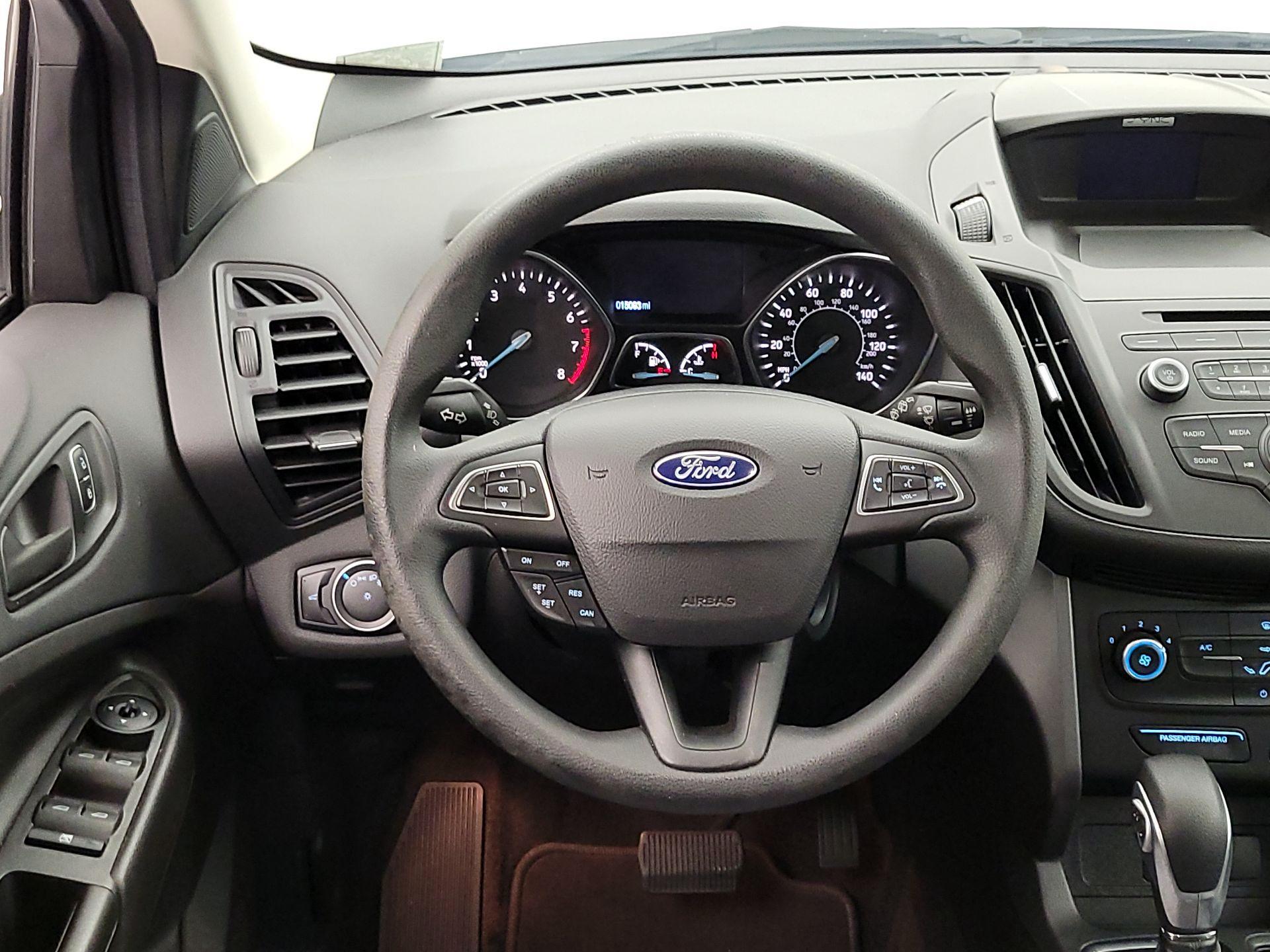 Thumbnail: 2017 Ford Escape - 10