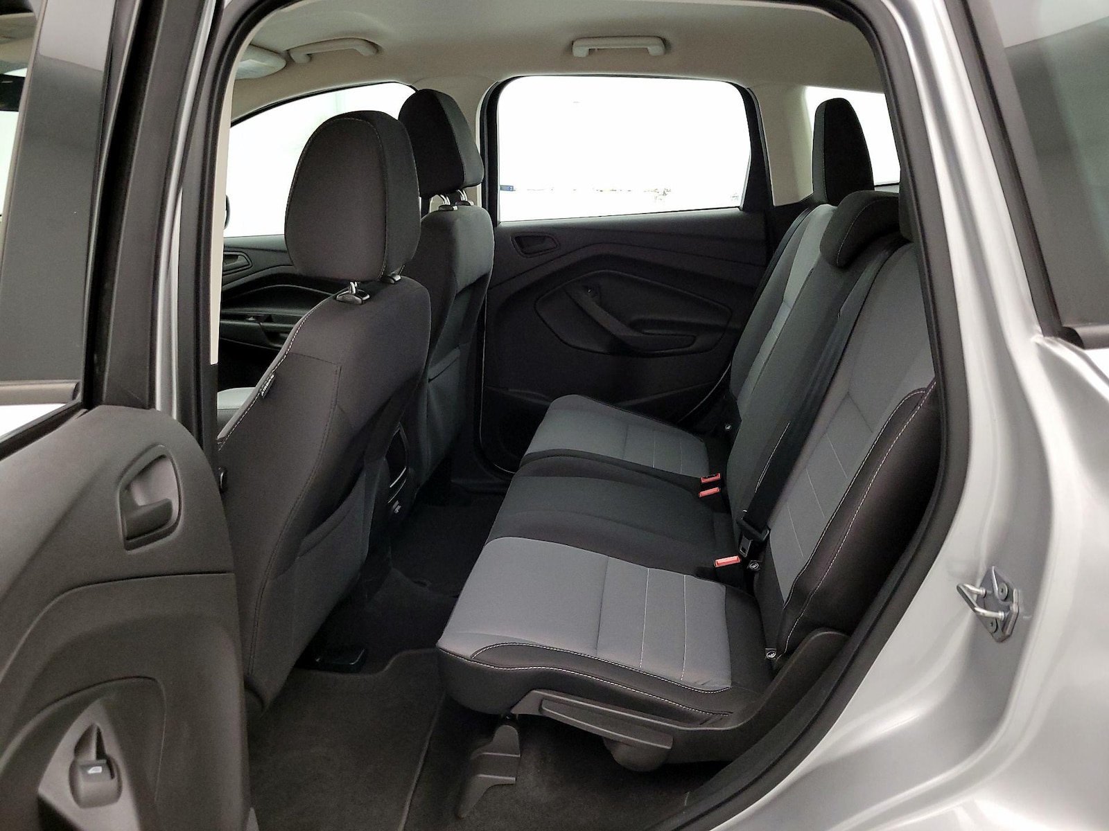2017 Ford Escape S - Photo 20