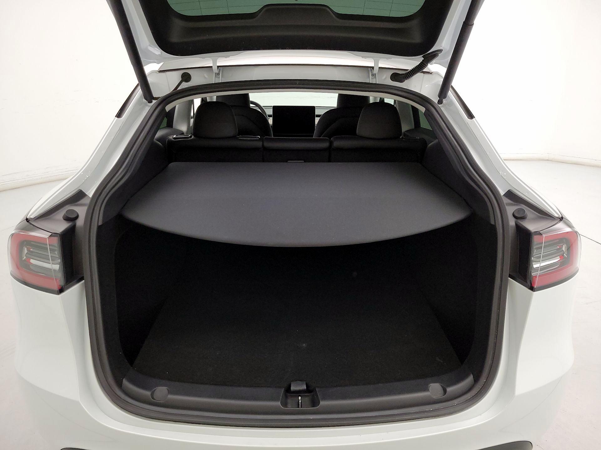 Thumbnail: 2024 Tesla Model Y - 19