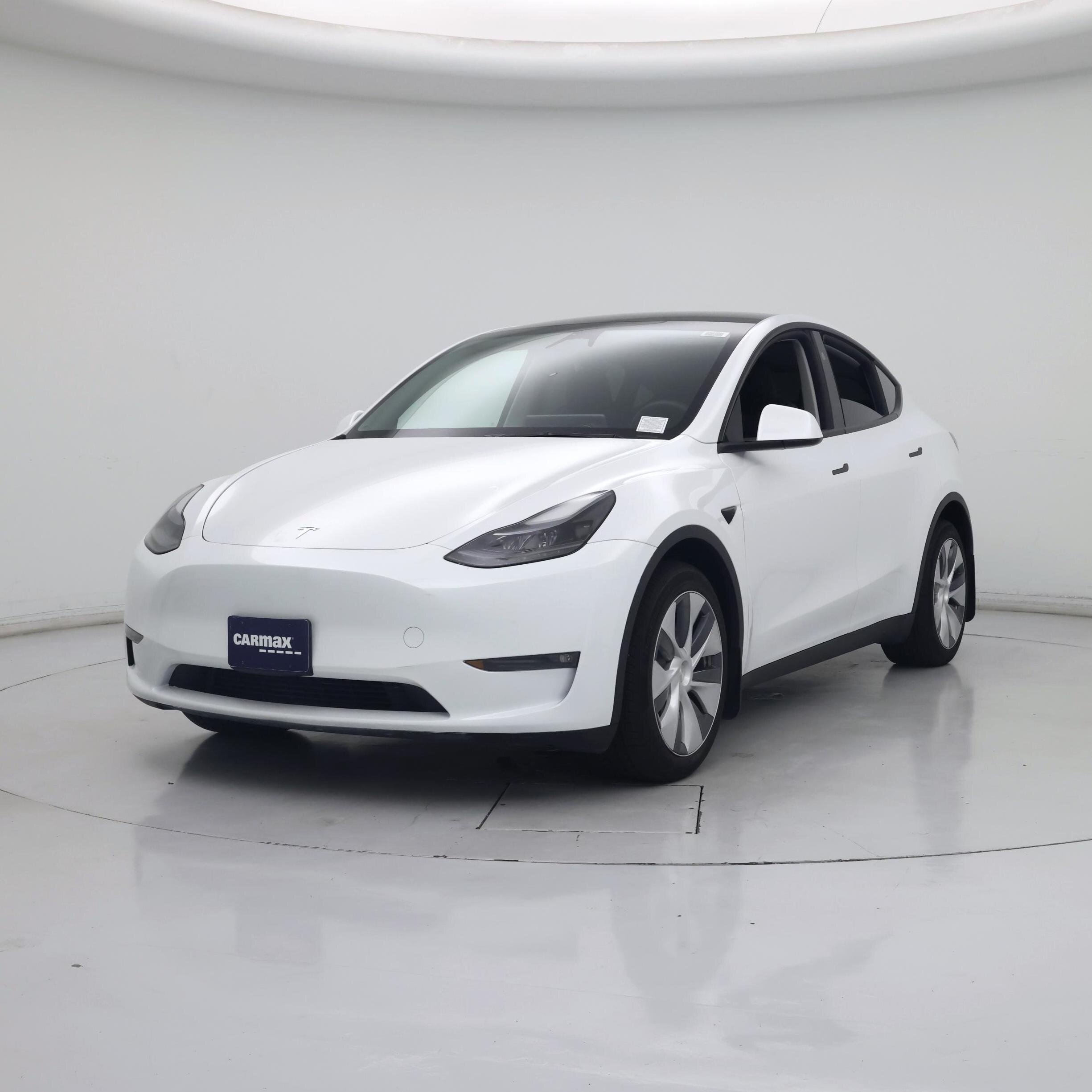 Thumbnail: 2024 Tesla Model Y - 4