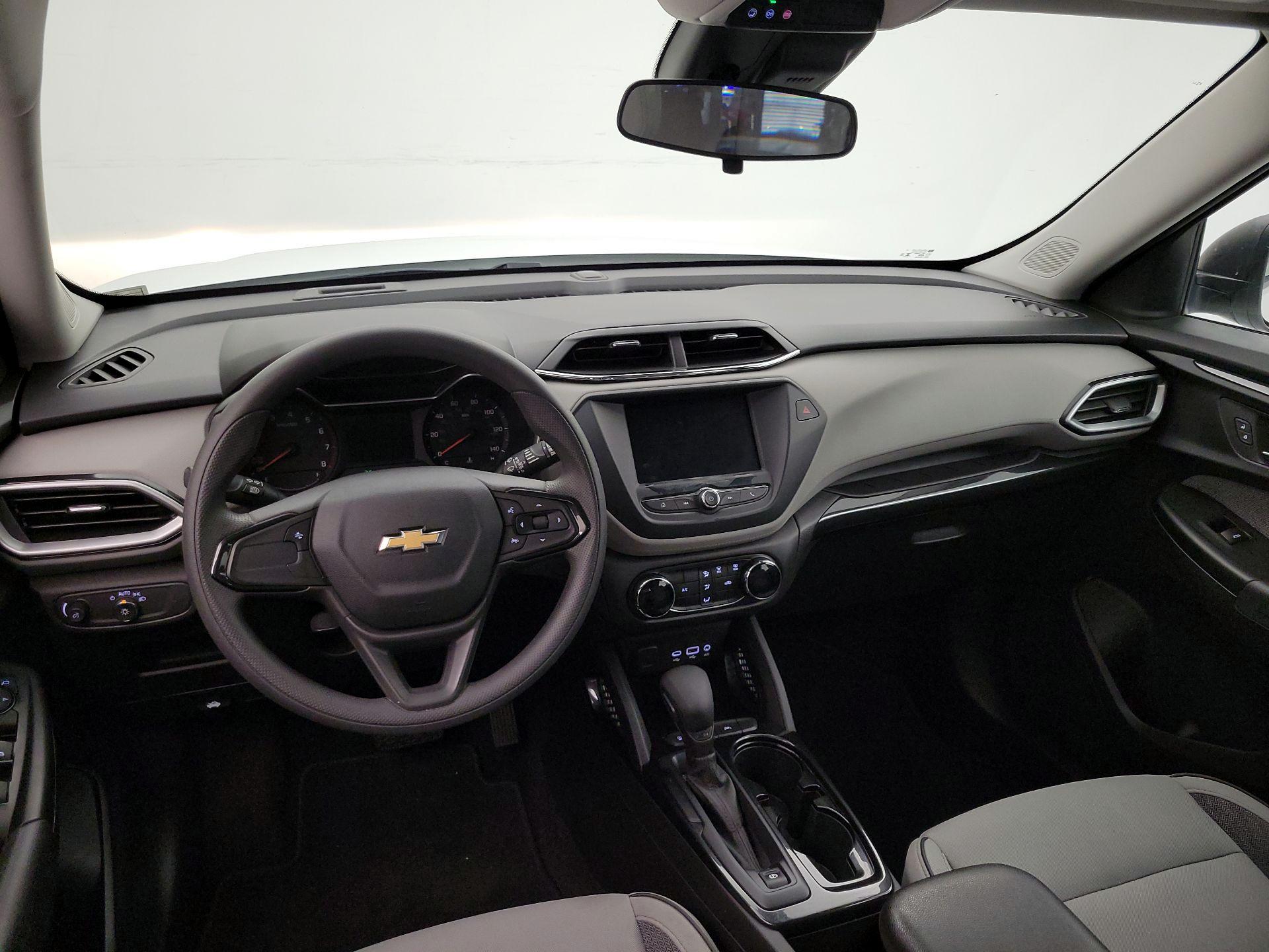 Thumbnail: 2022 Chevrolet TrailBlazer - 9