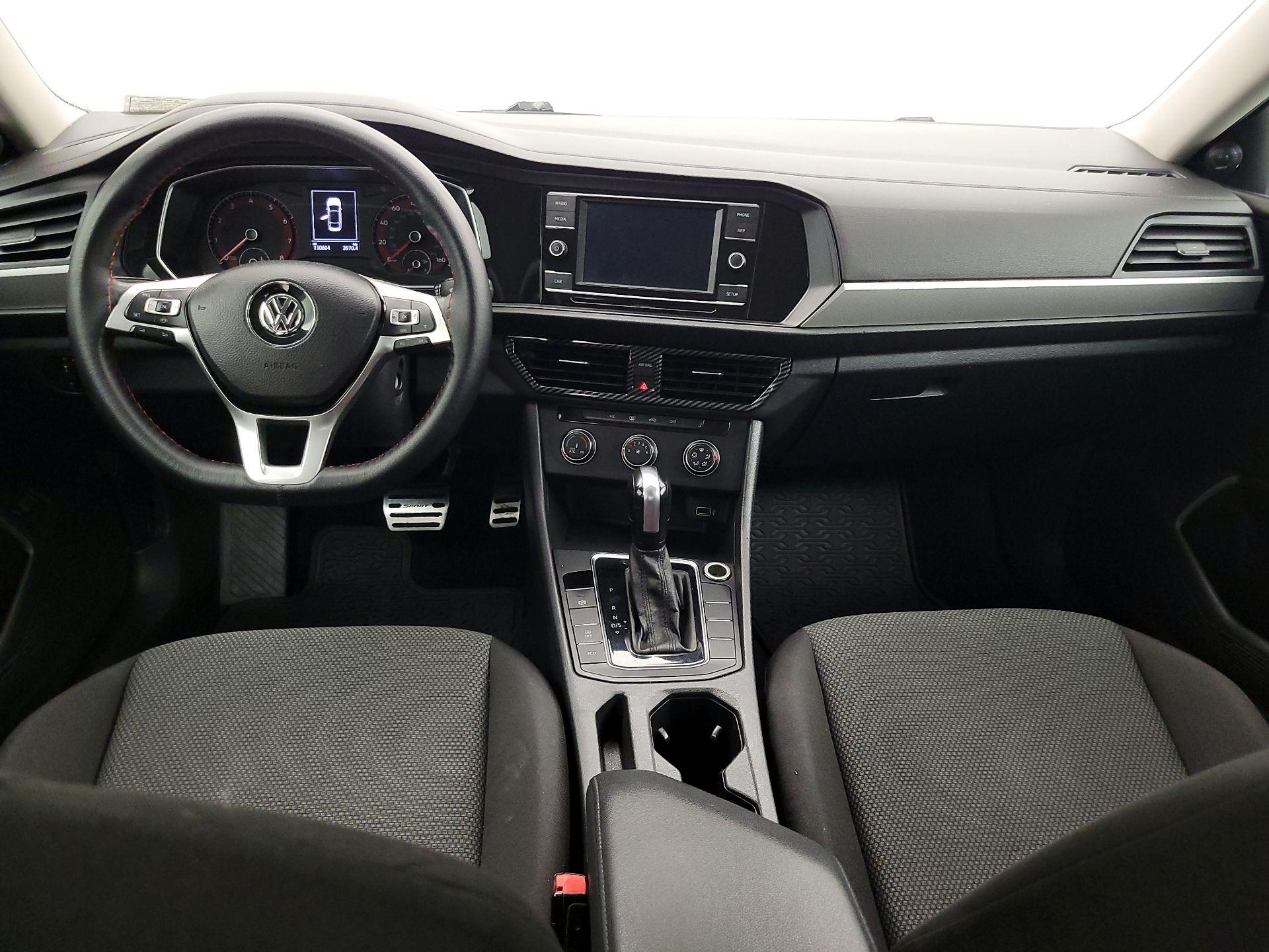 Thumbnail: 2019 Volkswagen Jetta - 9