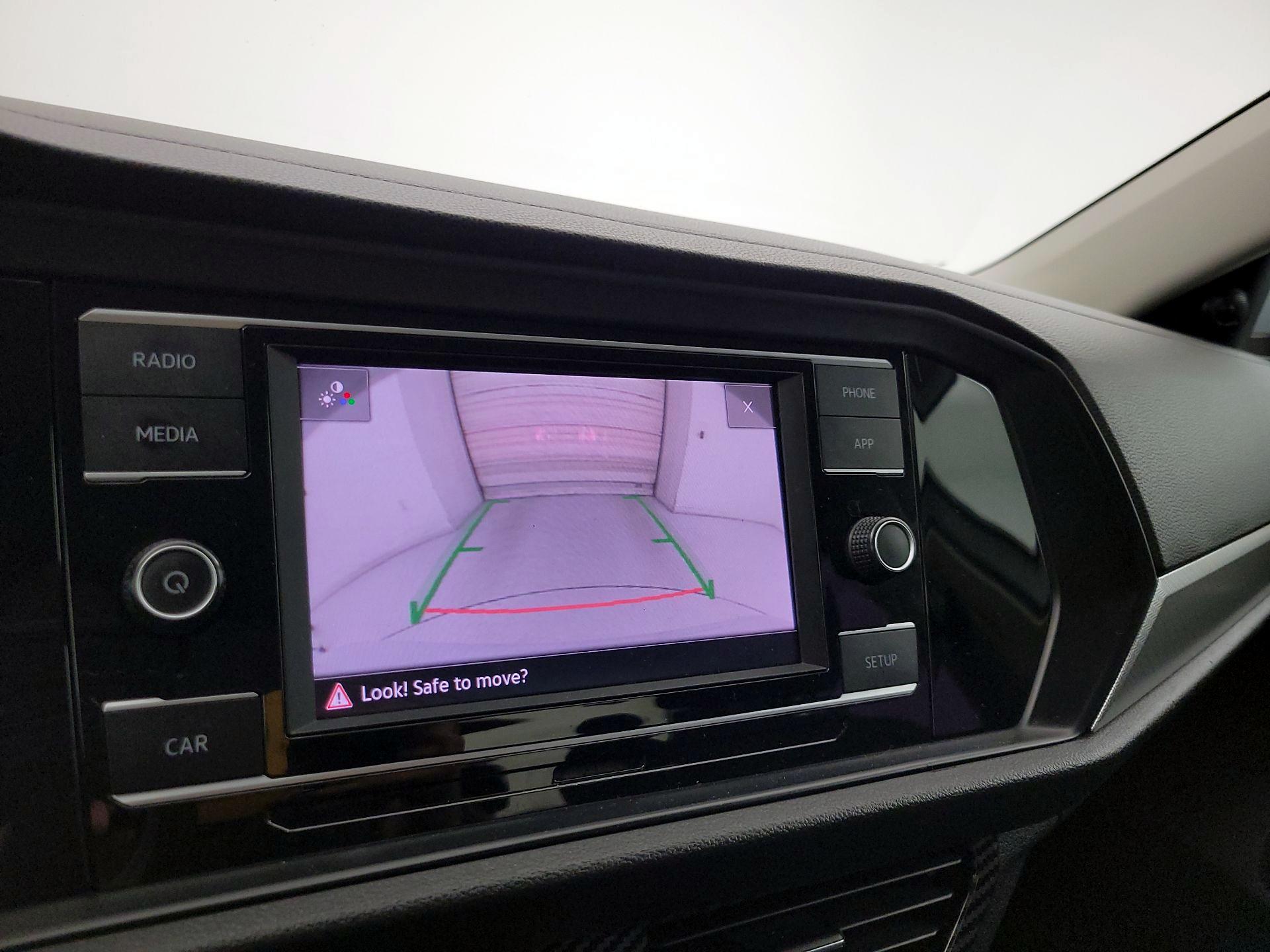 Thumbnail: 2019 Volkswagen Jetta - 14