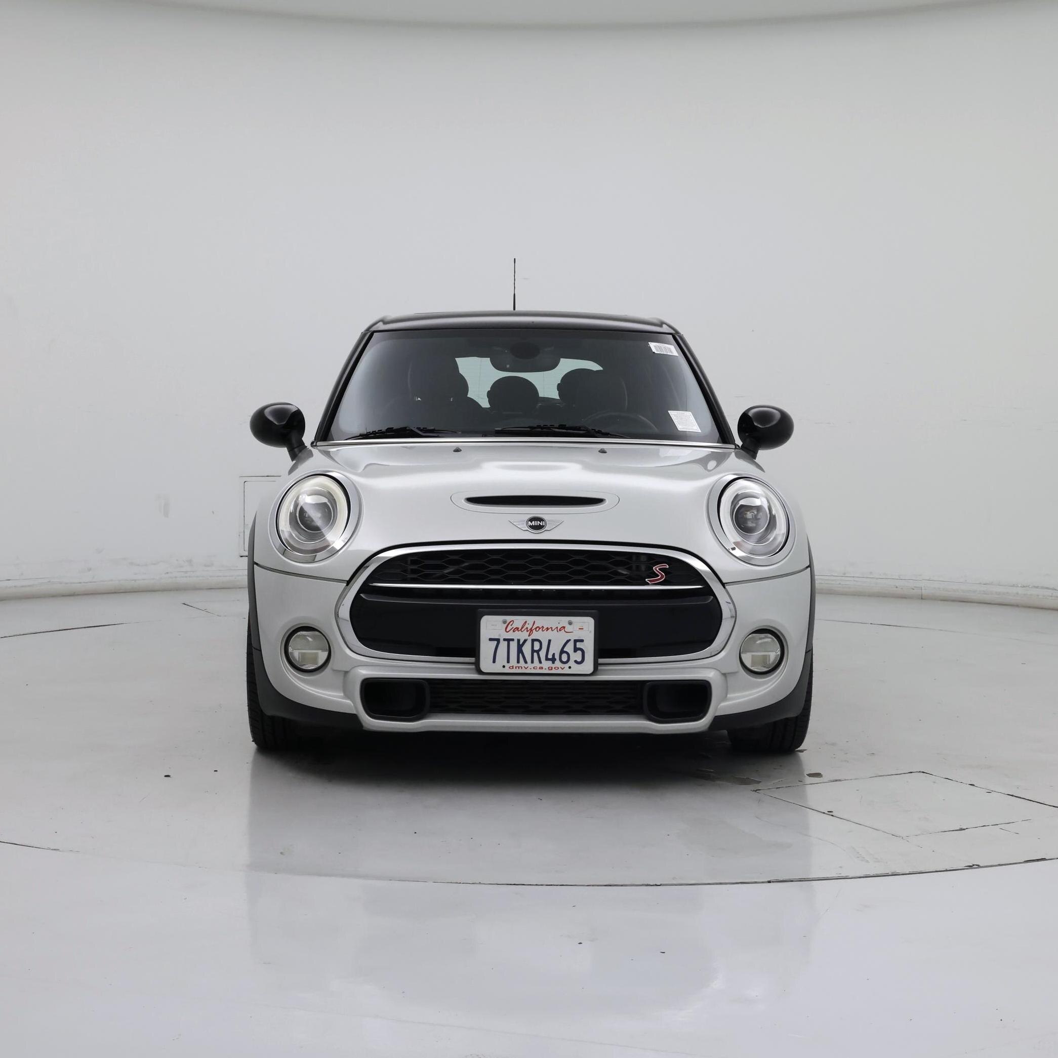 Thumbnail: 2016 MINI Cooper Hardtop - 5