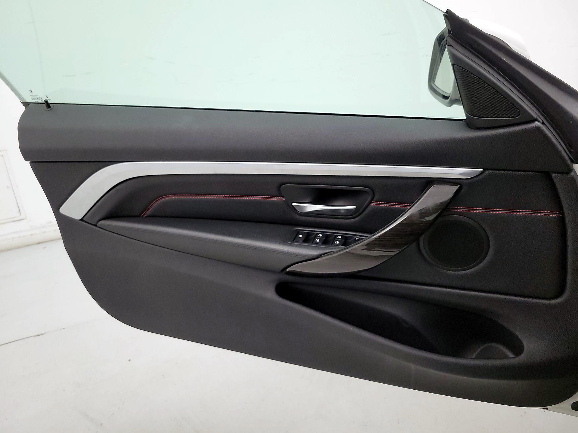 Thumbnail: 2016 BMW 4 Series - 12
