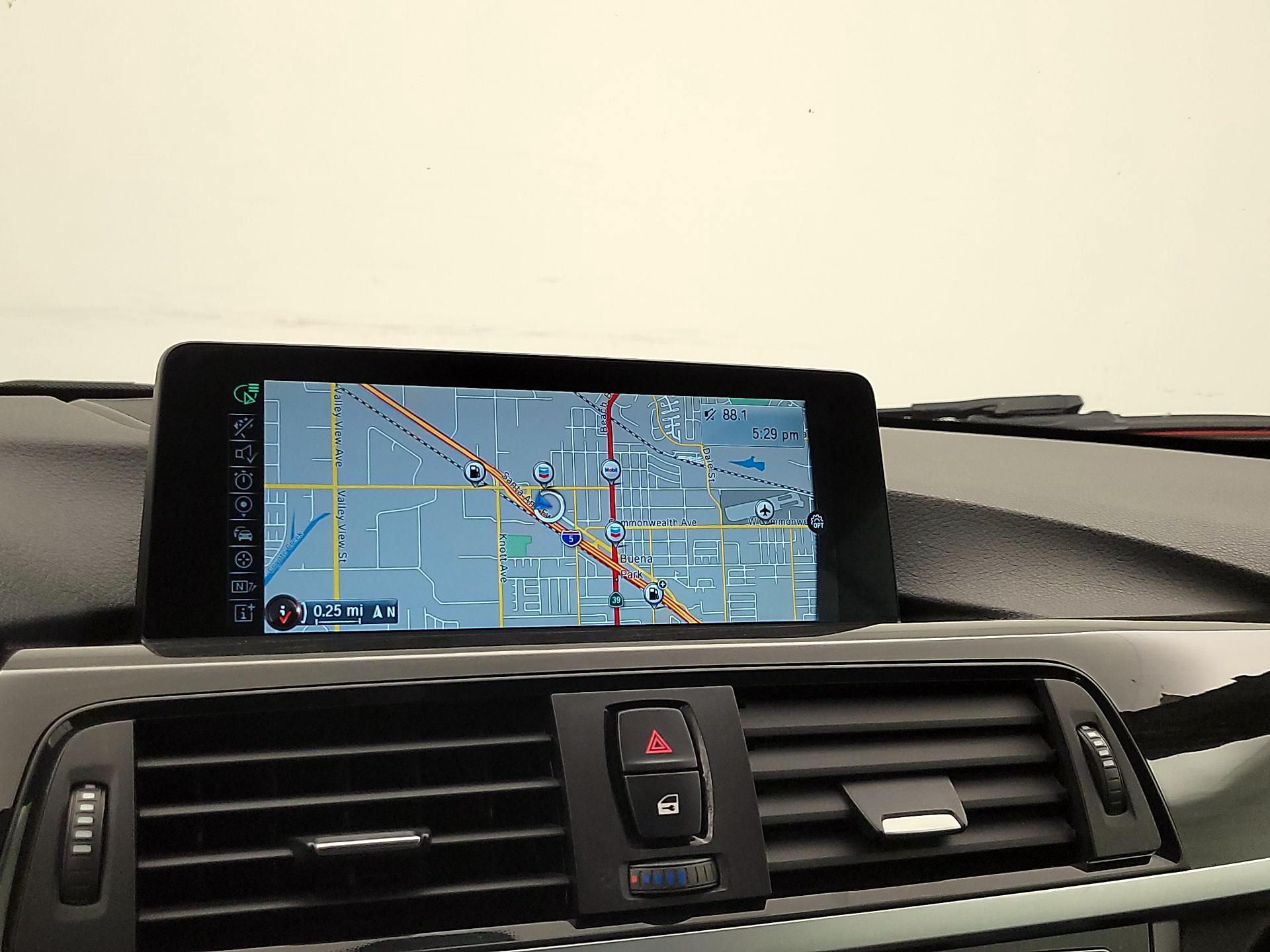 Thumbnail: 2016 BMW 4 Series - 14