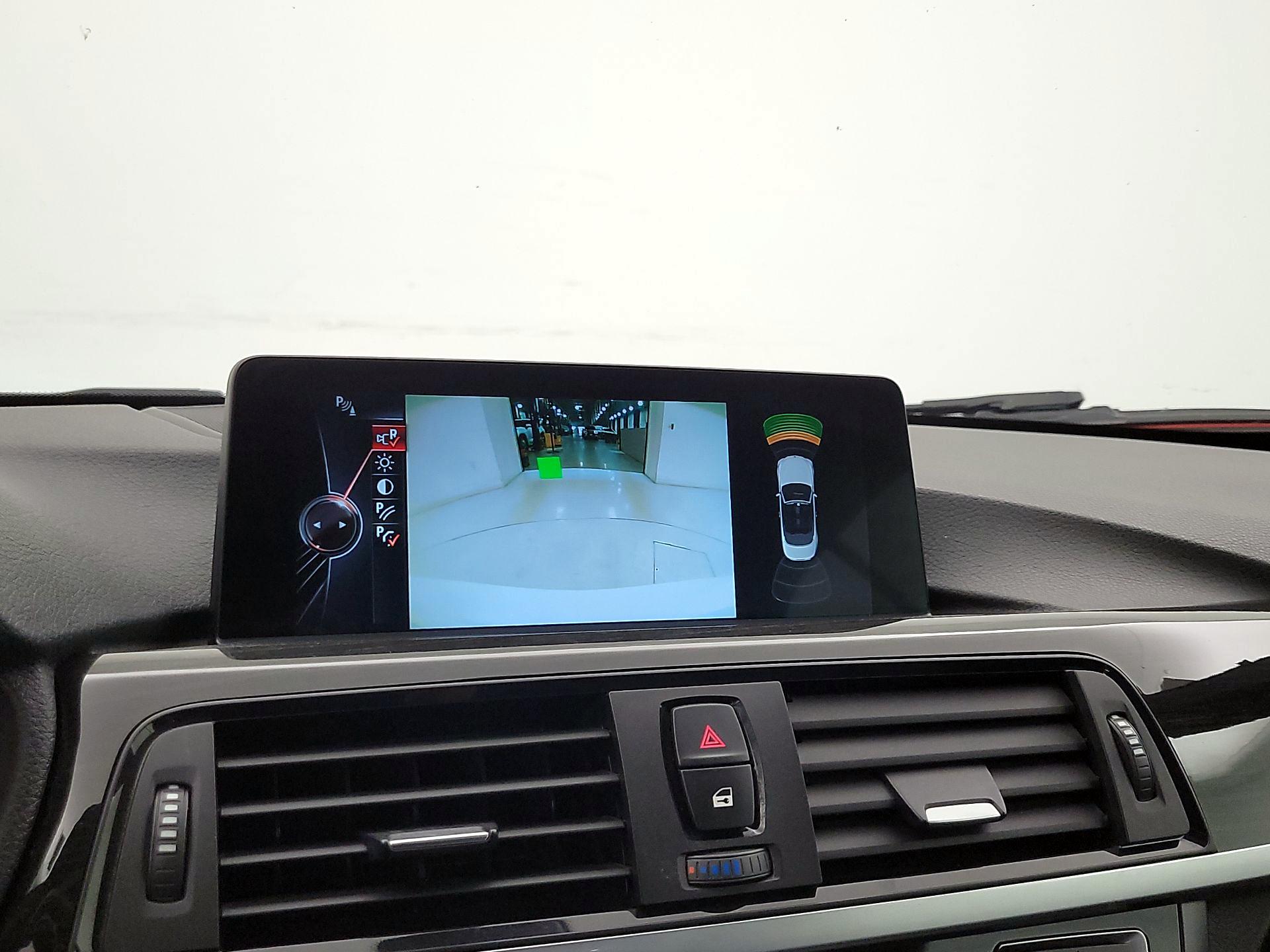 Thumbnail: 2016 BMW 4 Series - 15