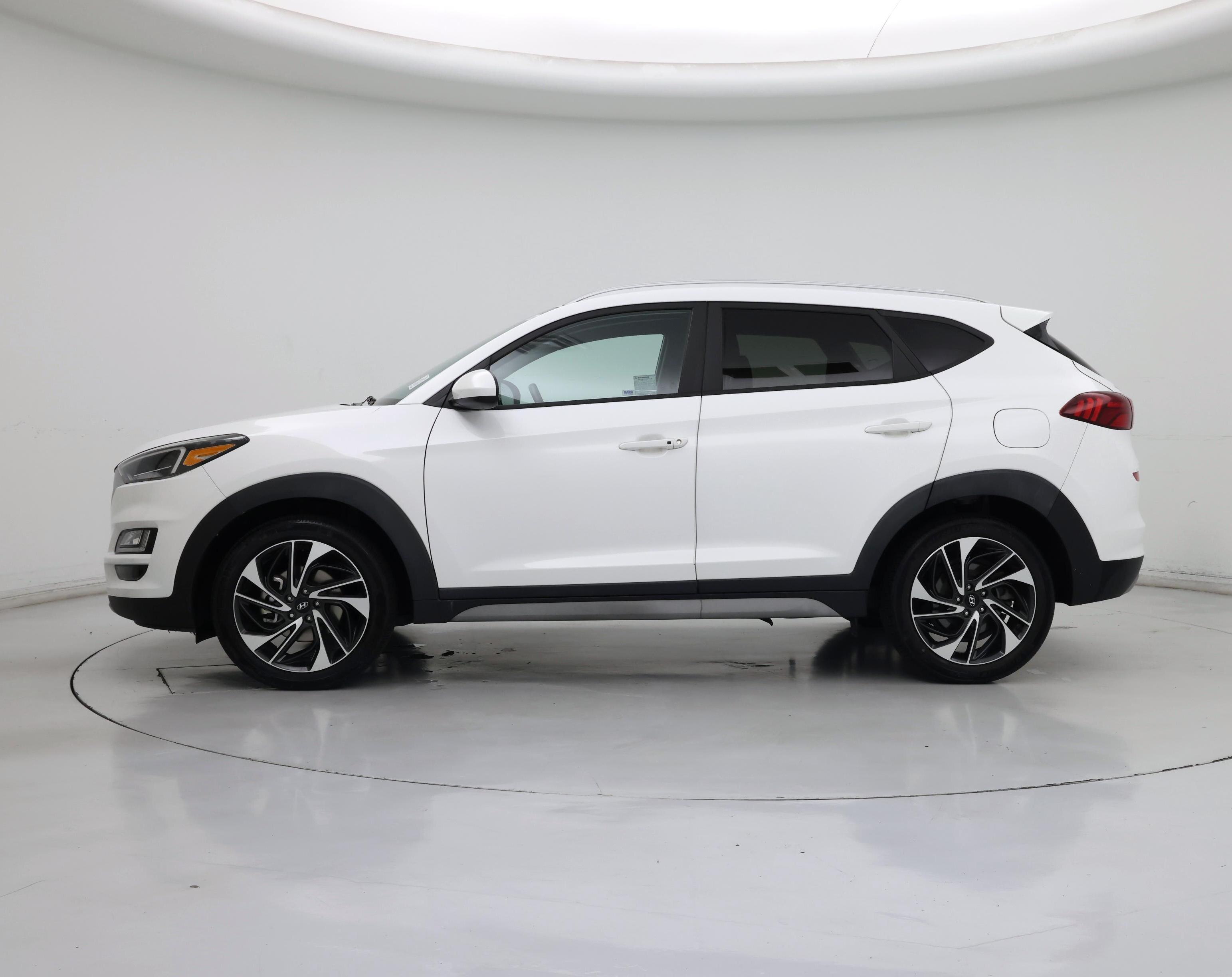 Thumbnail: 2020 Hyundai Tucson - 3