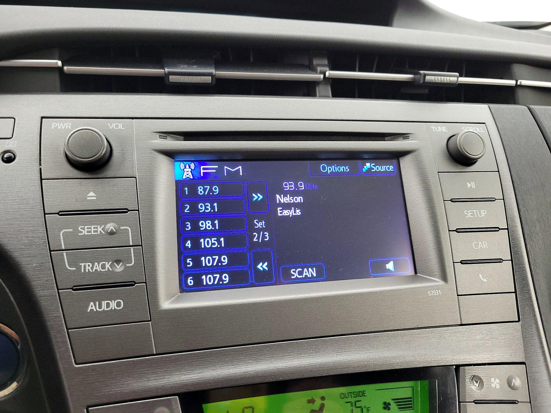 Thumbnail: 2014 Toyota Prius - 14
