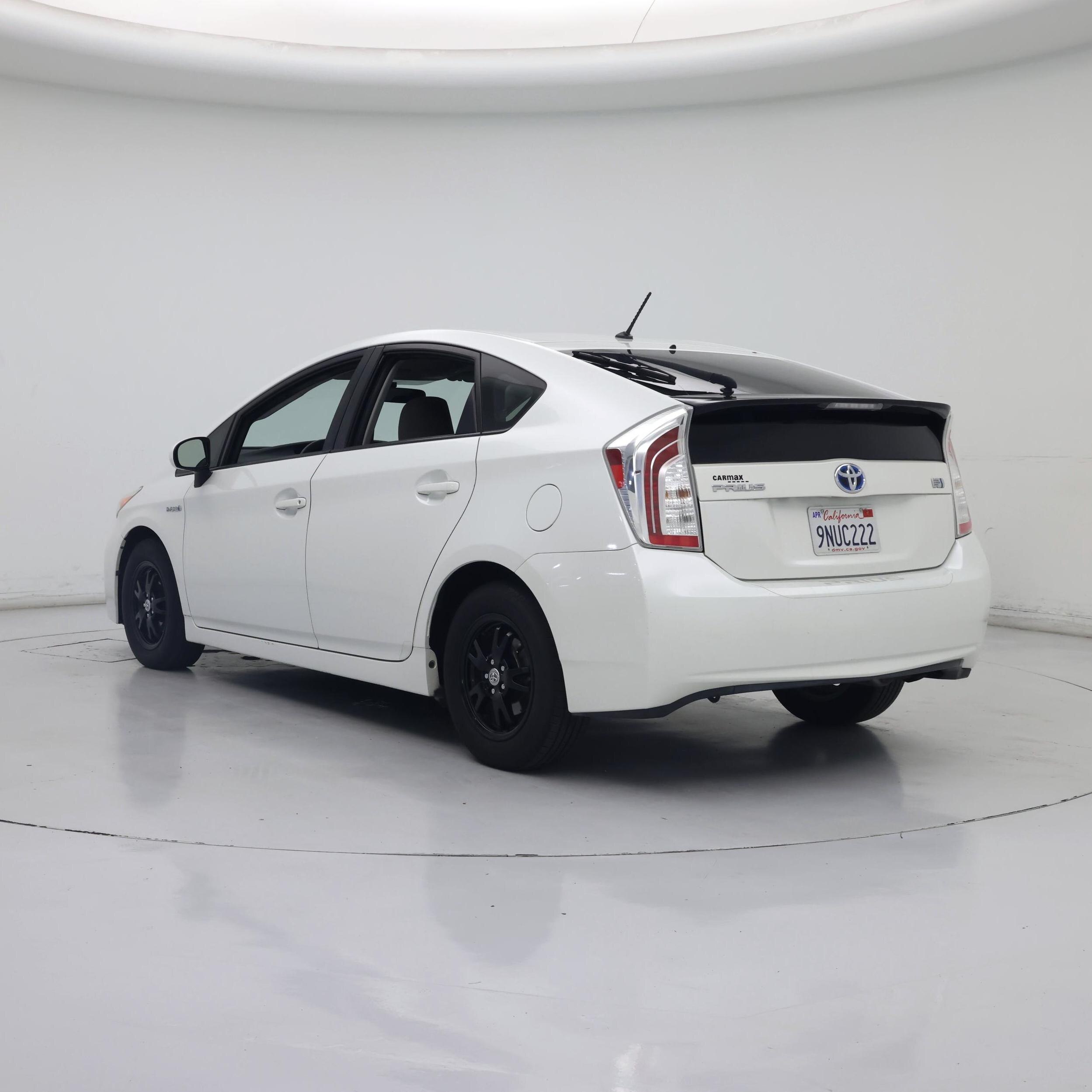 Thumbnail: 2014 Toyota Prius - 2