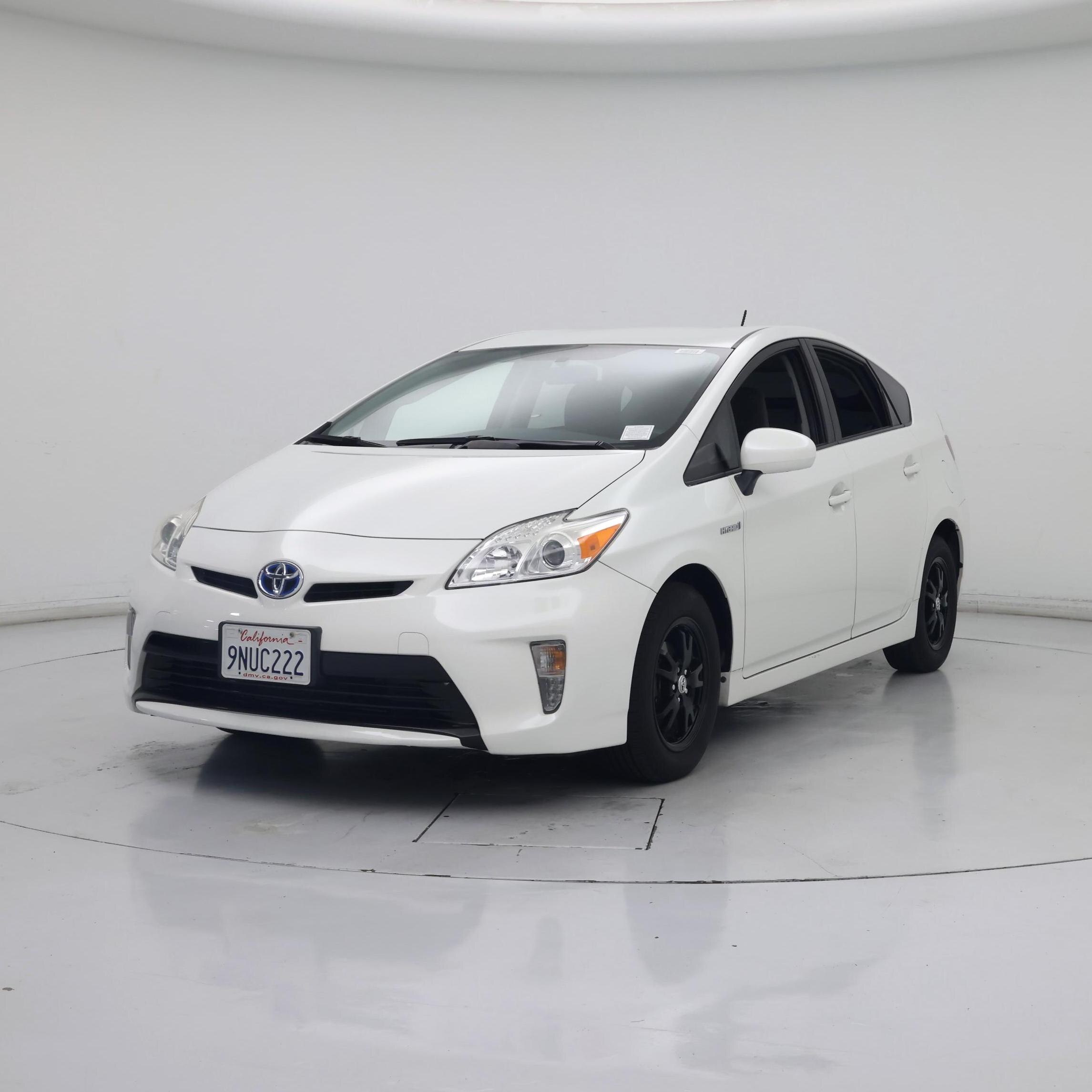 Thumbnail: 2014 Toyota Prius - 4