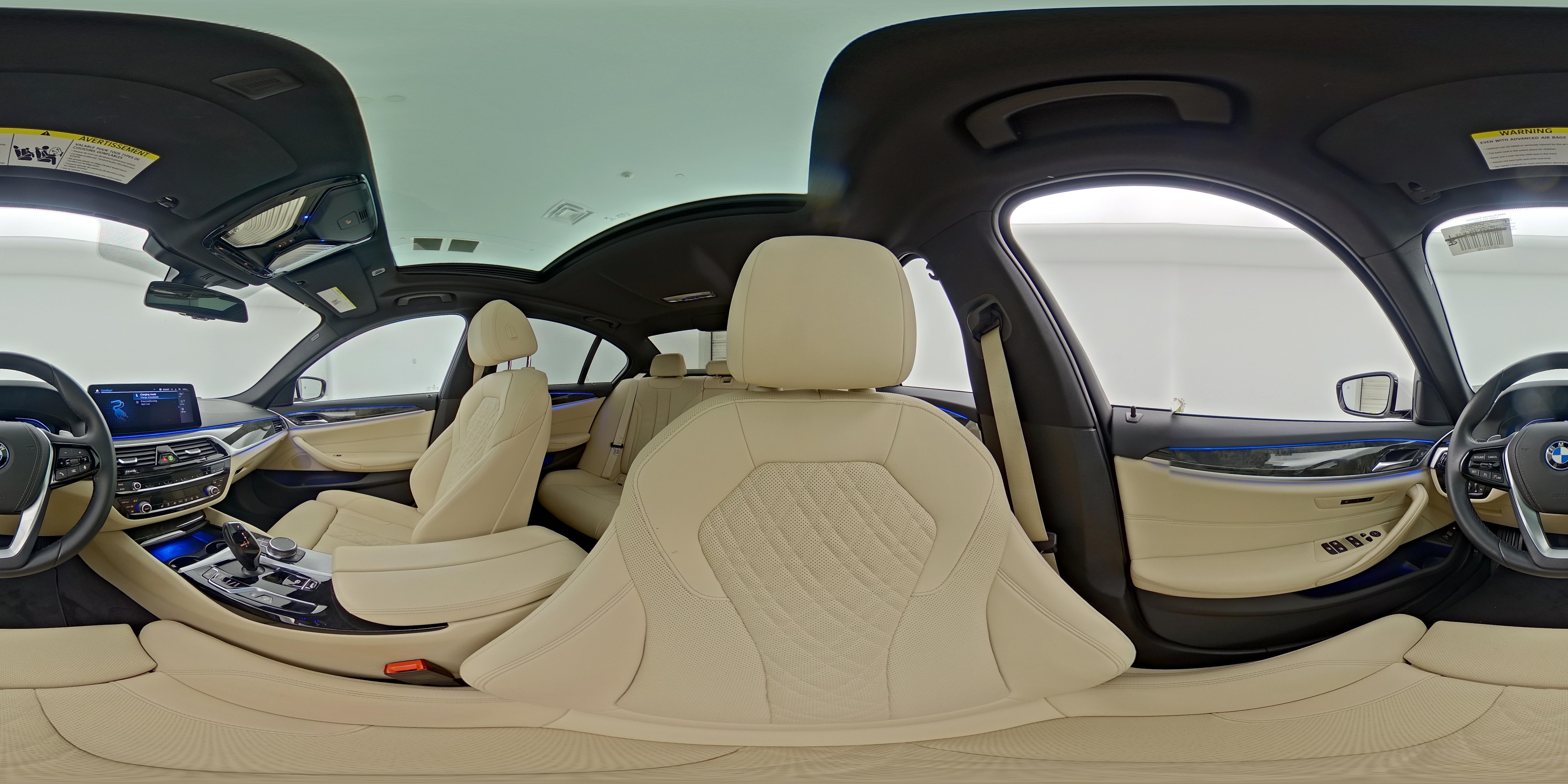 2022 BMW 5 Series 530e - Photo 27