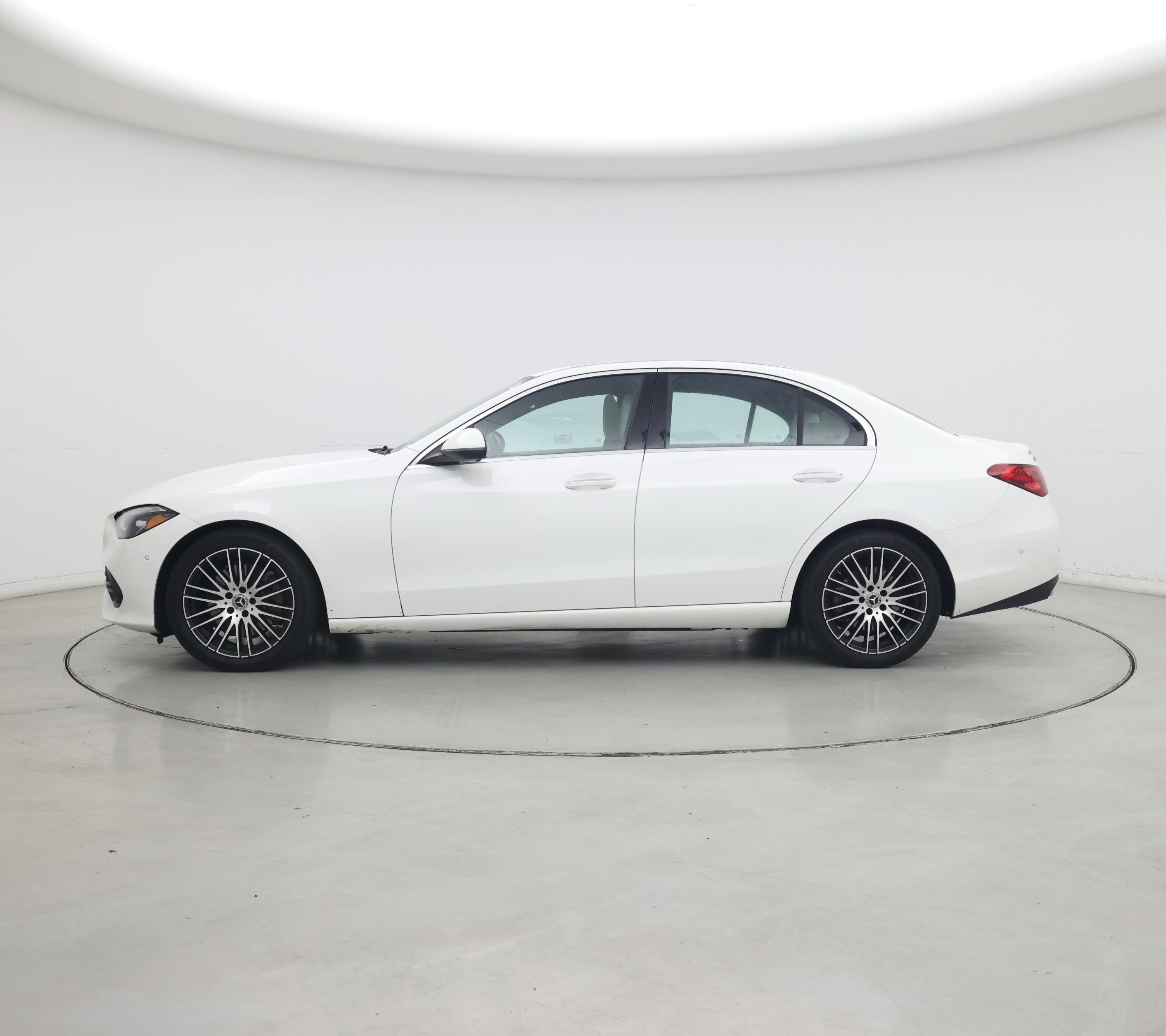 Thumbnail: 2025 Mercedes-Benz C-Class - 3