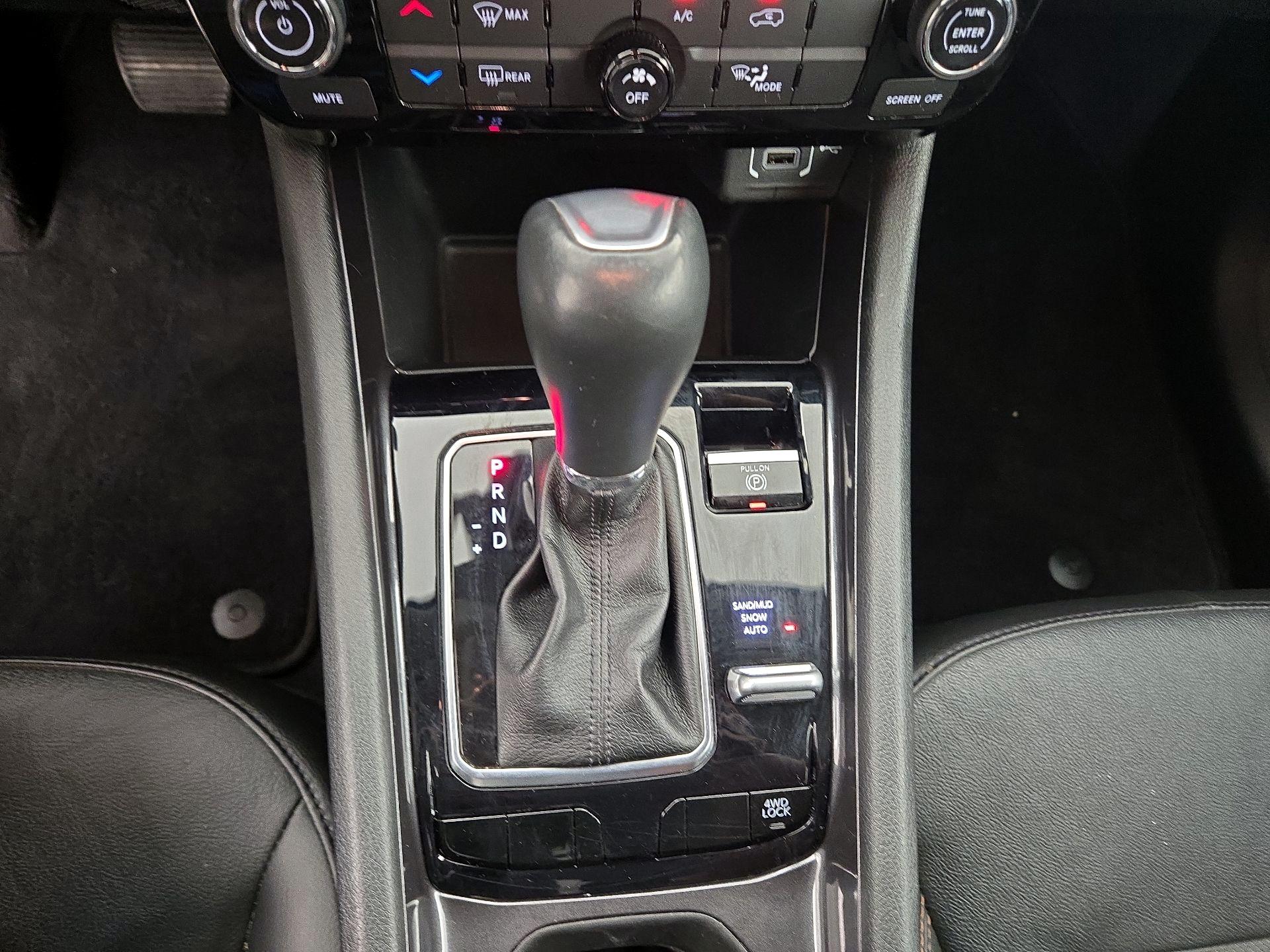 Thumbnail: 2022 Jeep Compass - 15