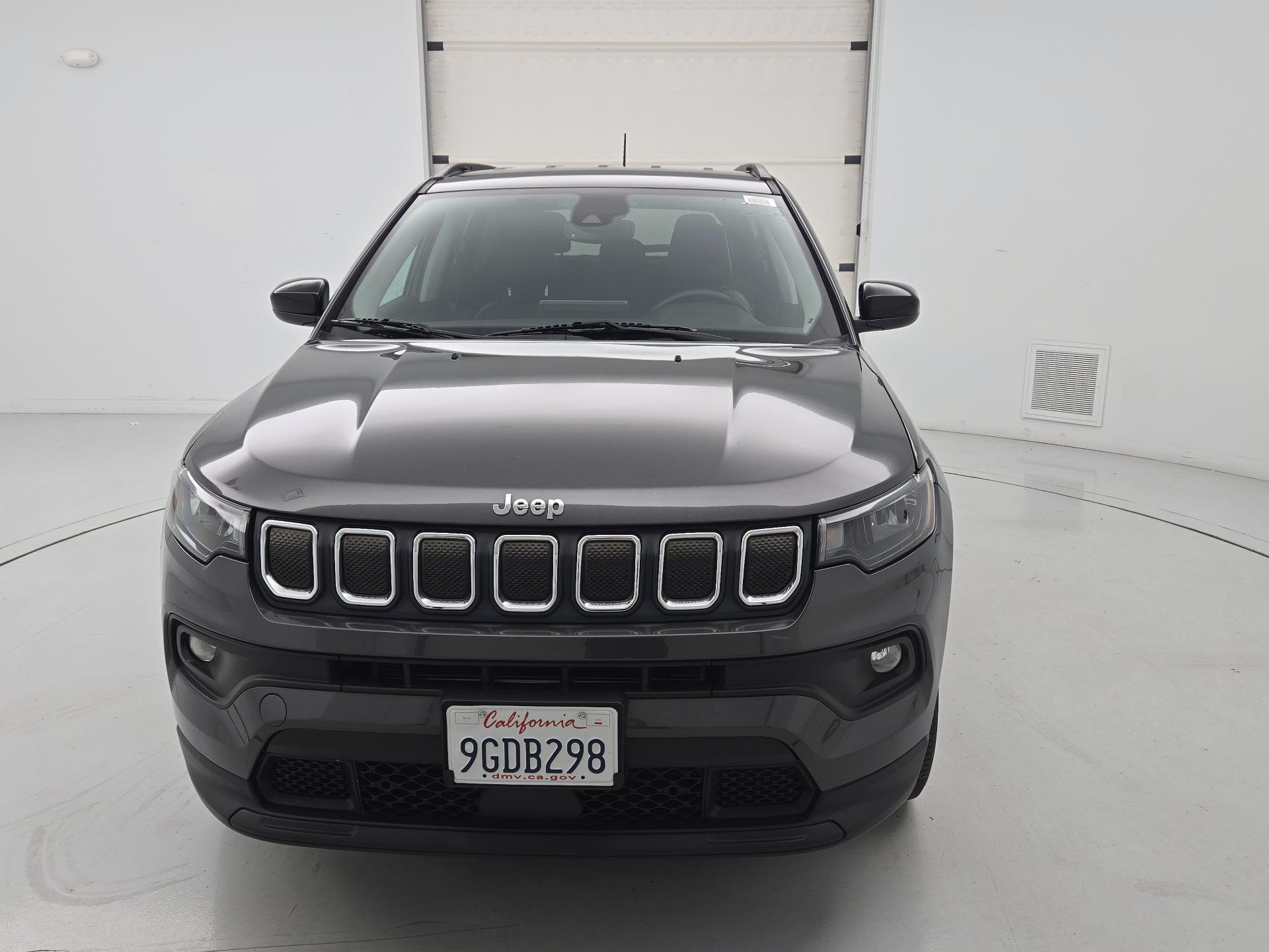 Thumbnail: 2022 Jeep Compass - 2
