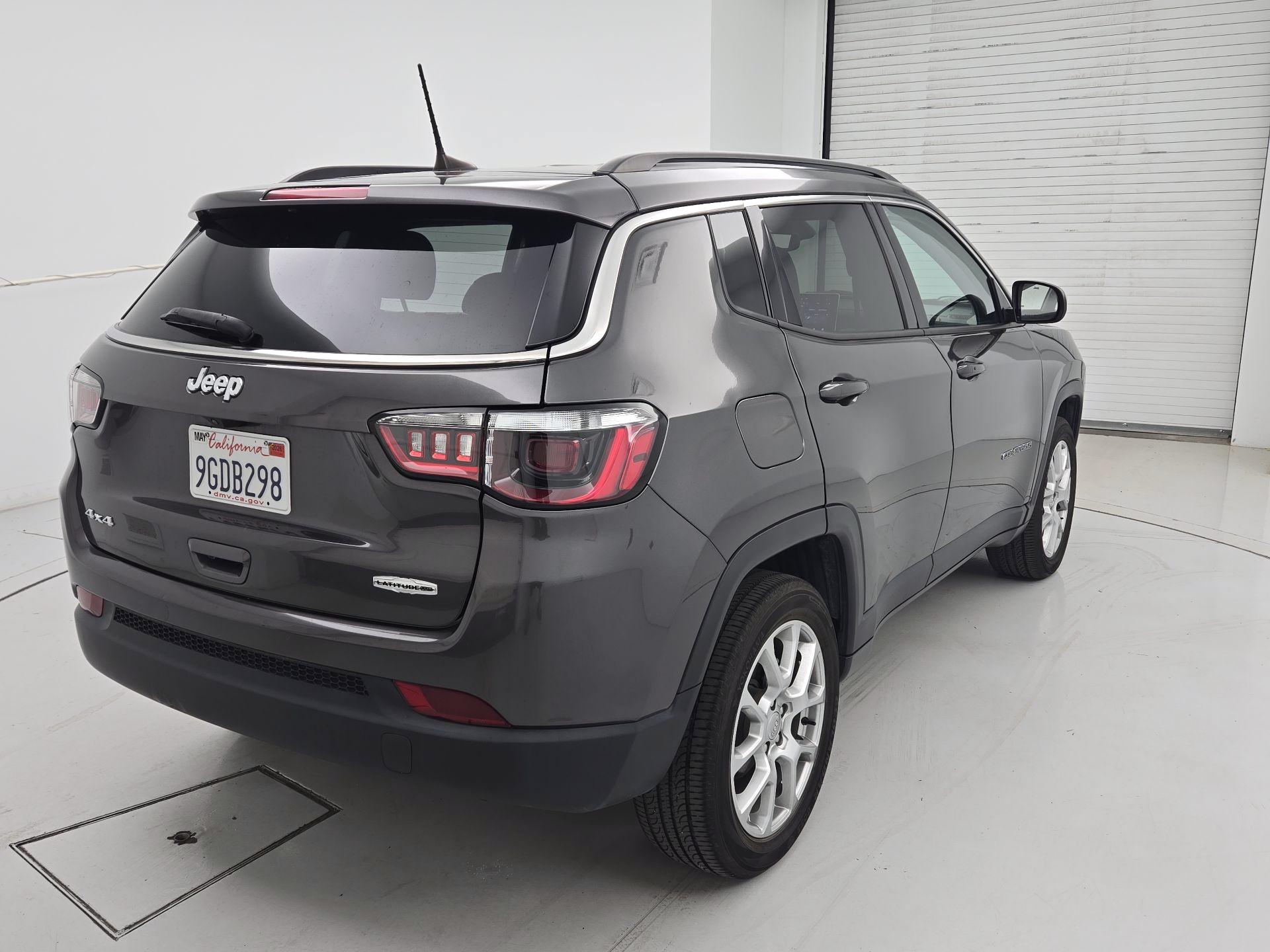 Thumbnail: 2022 Jeep Compass - 5