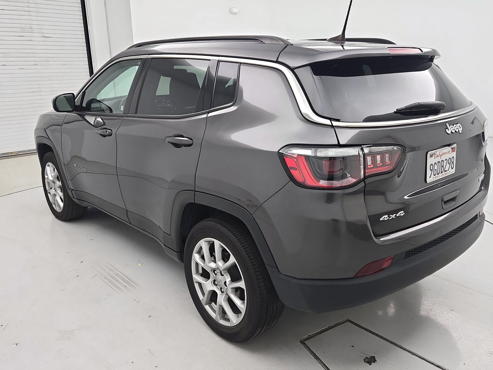 Thumbnail: 2022 Jeep Compass - 7