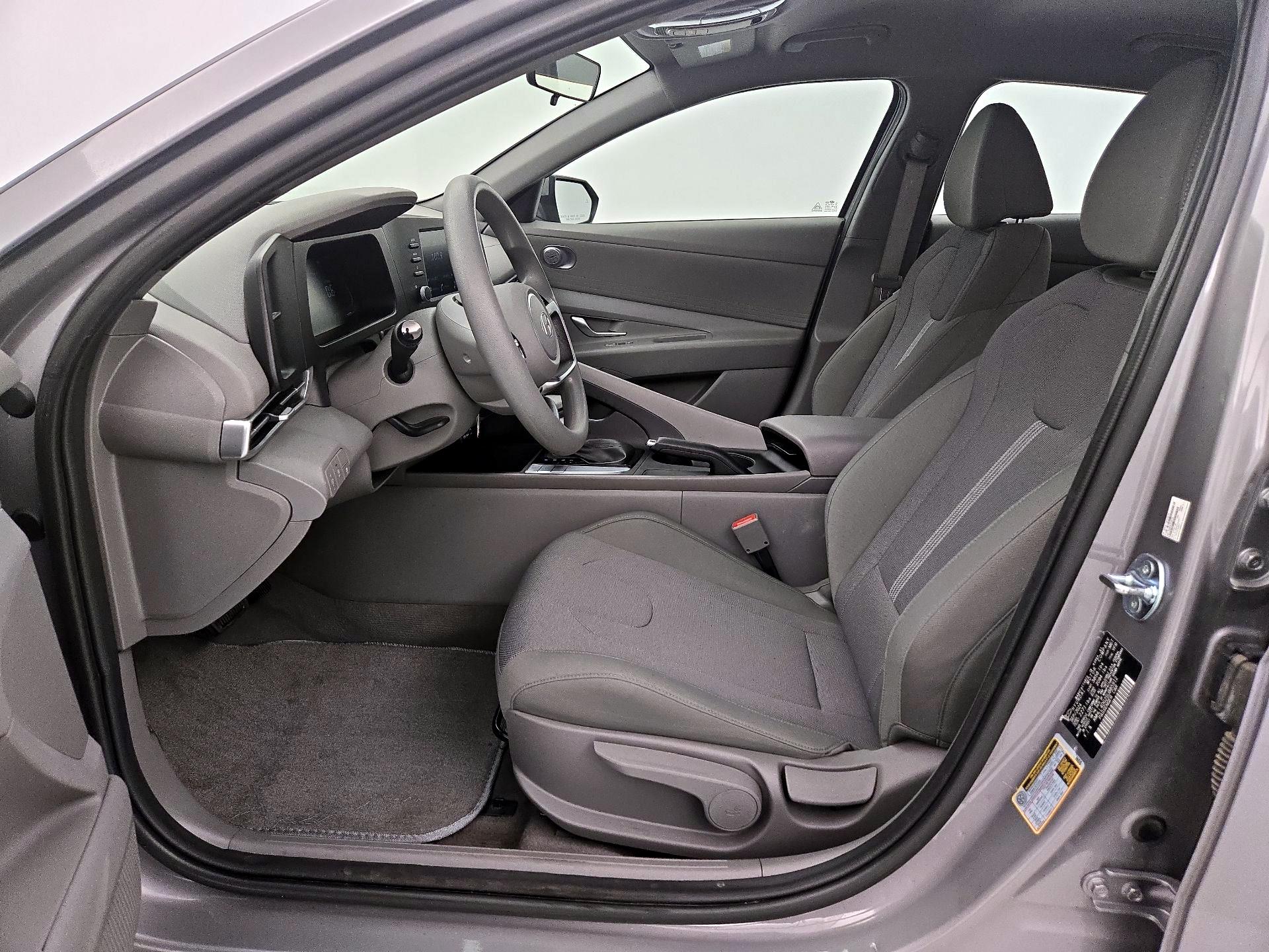 Thumbnail: 2025 Hyundai Elantra - 11